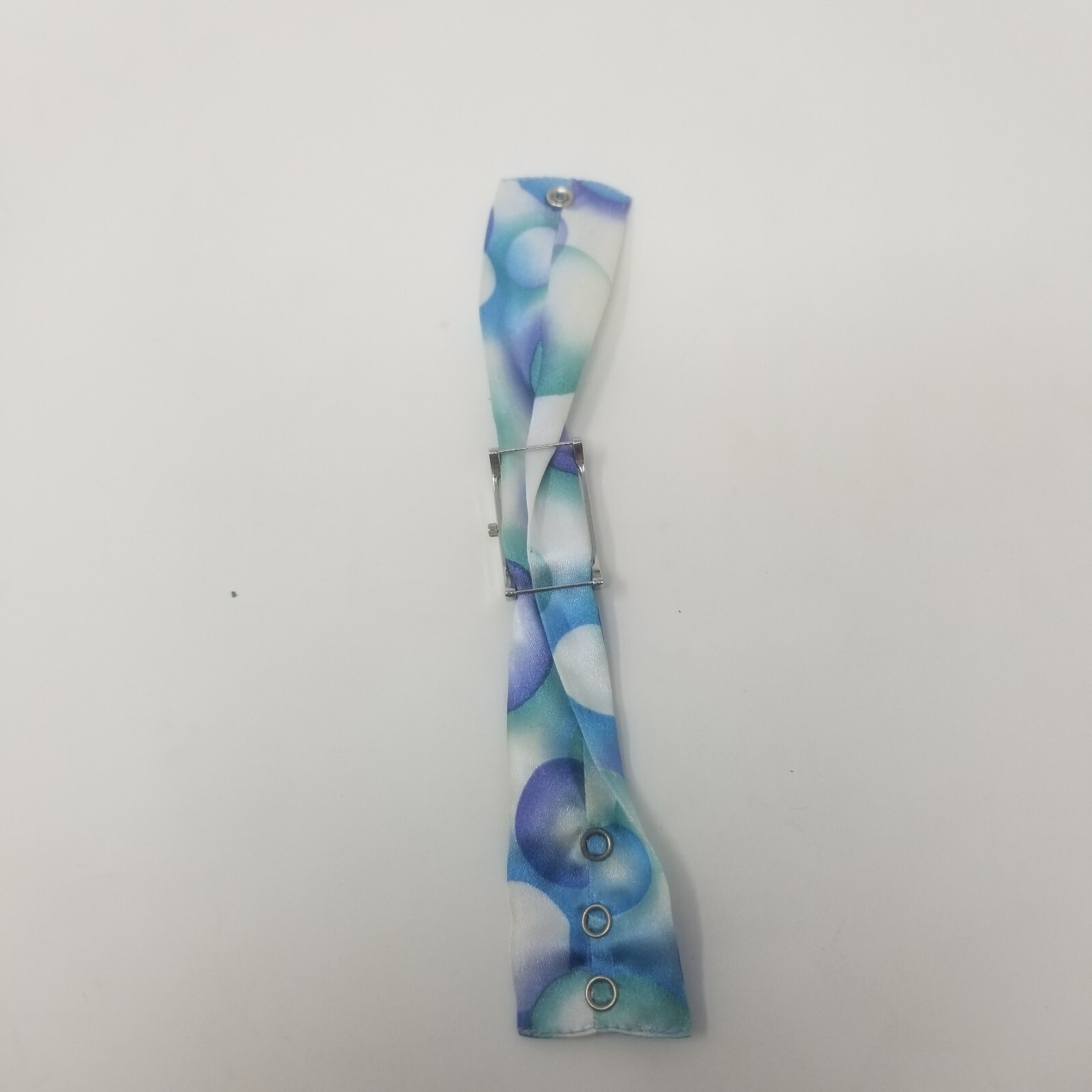 Novelle Blue Purple Bubble Patterened Fabric Braclet Snap Closure Women’s Watch