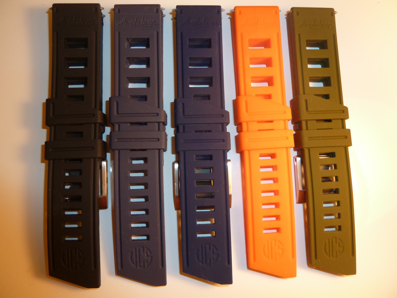 DIVER WATCH STRAP BAND 22MM SILICONE RUBBER BLACK CUSTOM FIT VOSTOK AMPHIBIAN