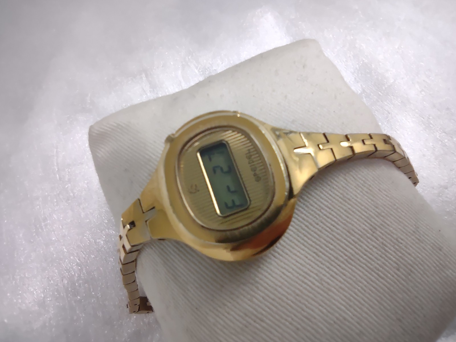 Vintage Speidel Quartz Digital Gold Dial Bracelet Unisex Adults Wristwatch