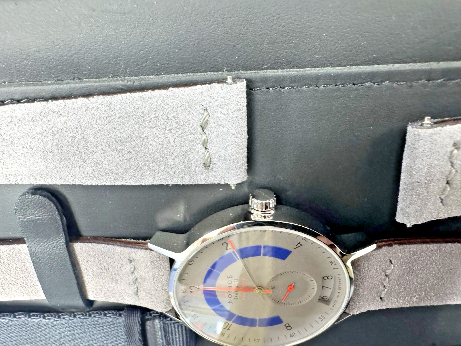Nomos Autobahn Silver Dial Stainless Steel 41mm Automatic Movement Men’s Watch