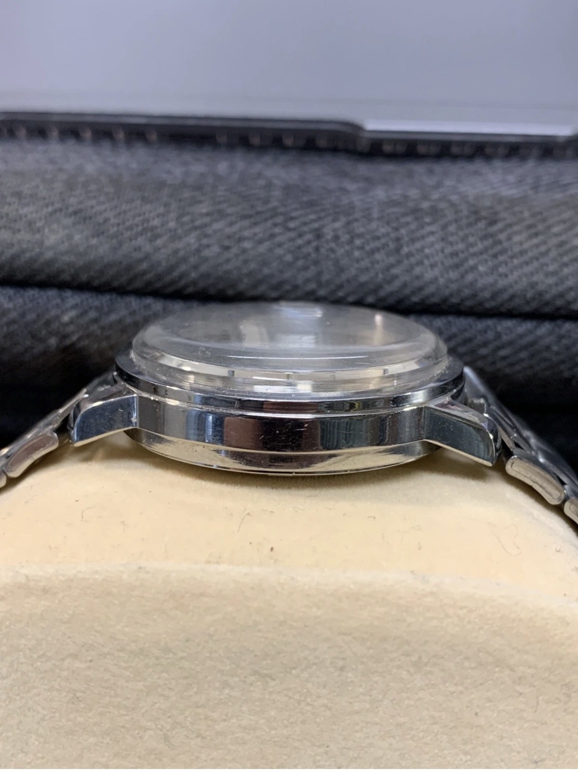 Vintage Gruen Precision 25 Jewel Automatic Wrist watch Runs well