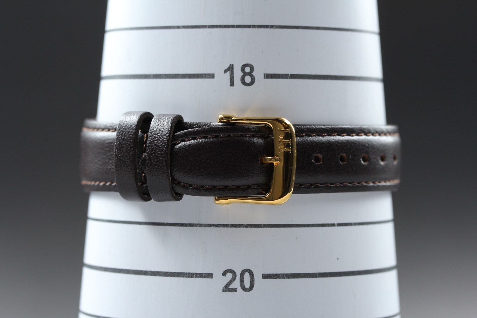 [NOS Top MINT] Citizen Lighthouse 6185-G08181 32mm Gold Roman Date Qz Watch