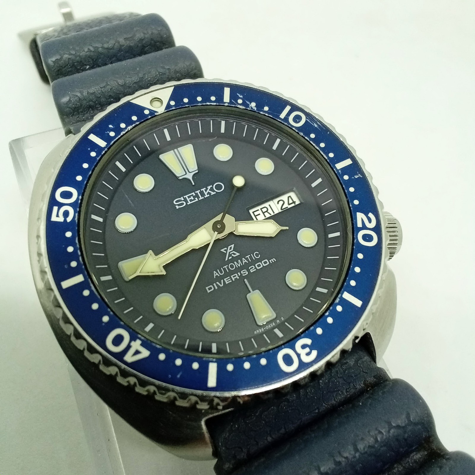 SEIKO Prospex Turtle Divers 200 M,4R36 Day-Date Mens Automatic Black/blue Watch