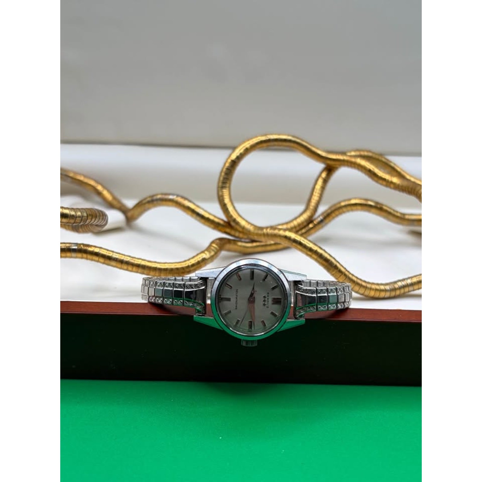 Vintage Benrus Automatic Men’s Silver Tone Self Winding 7001 Series Watch