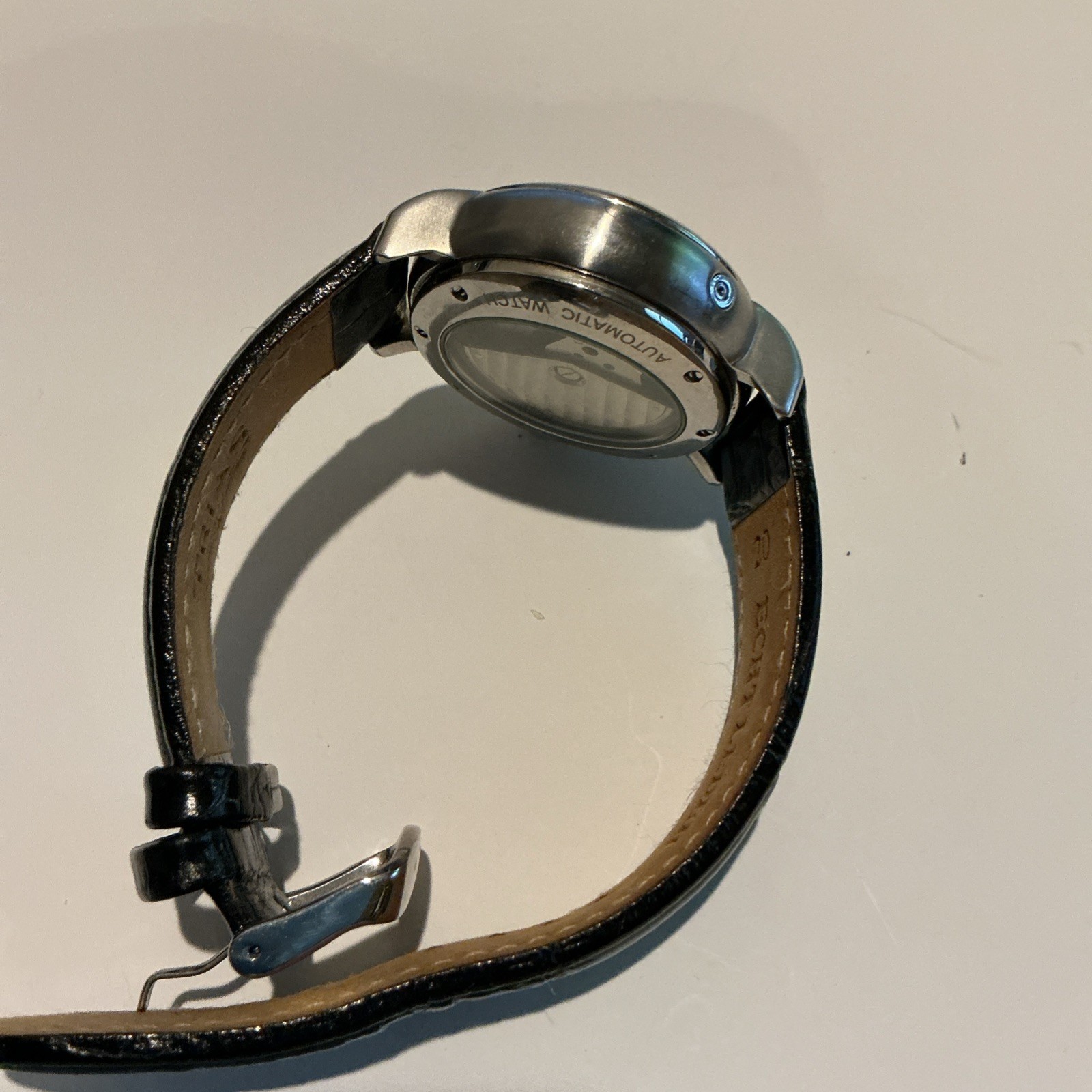 TRIAS GERMANY AUTOMATIC OVAL GLASS WATCH 35 JEWEL