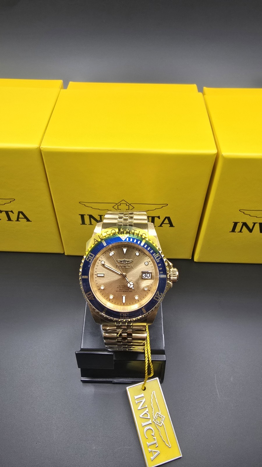 Invicta Pro Diver Automatic Men’s Diver Watch 200m Blue Bezel Date