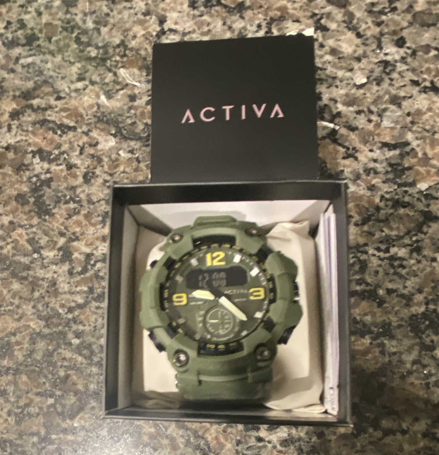 Activa Vextron Men’s Quartz 100m Analog-Digital Green Resin Sport Watch Box