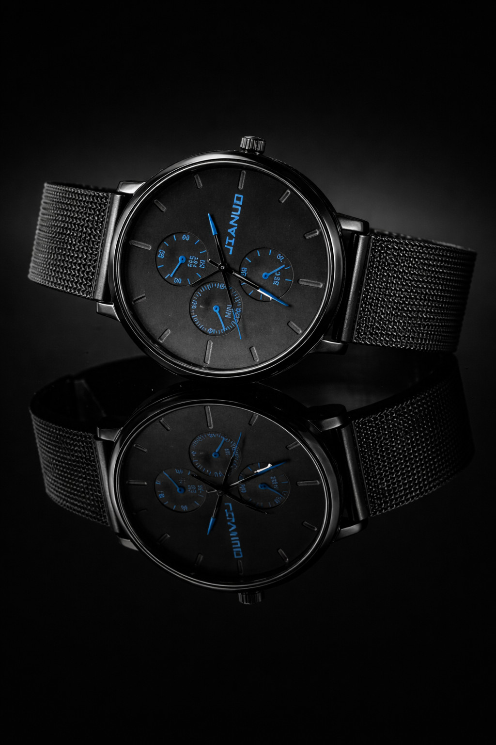 Men’s Black Stainless Steel Mesh Watch Blue Dial Minimalist Luxury Quartz Watch