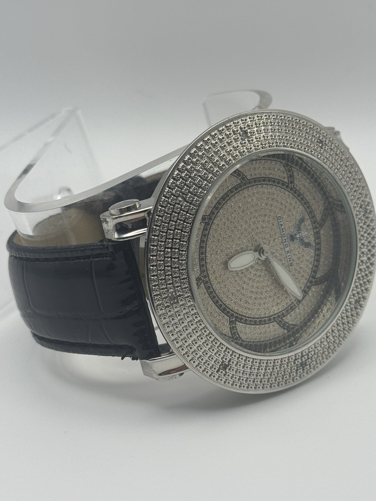 Diamond King DKW-0714 Men’s Iced Out Watch Extra White Band Case New Battery