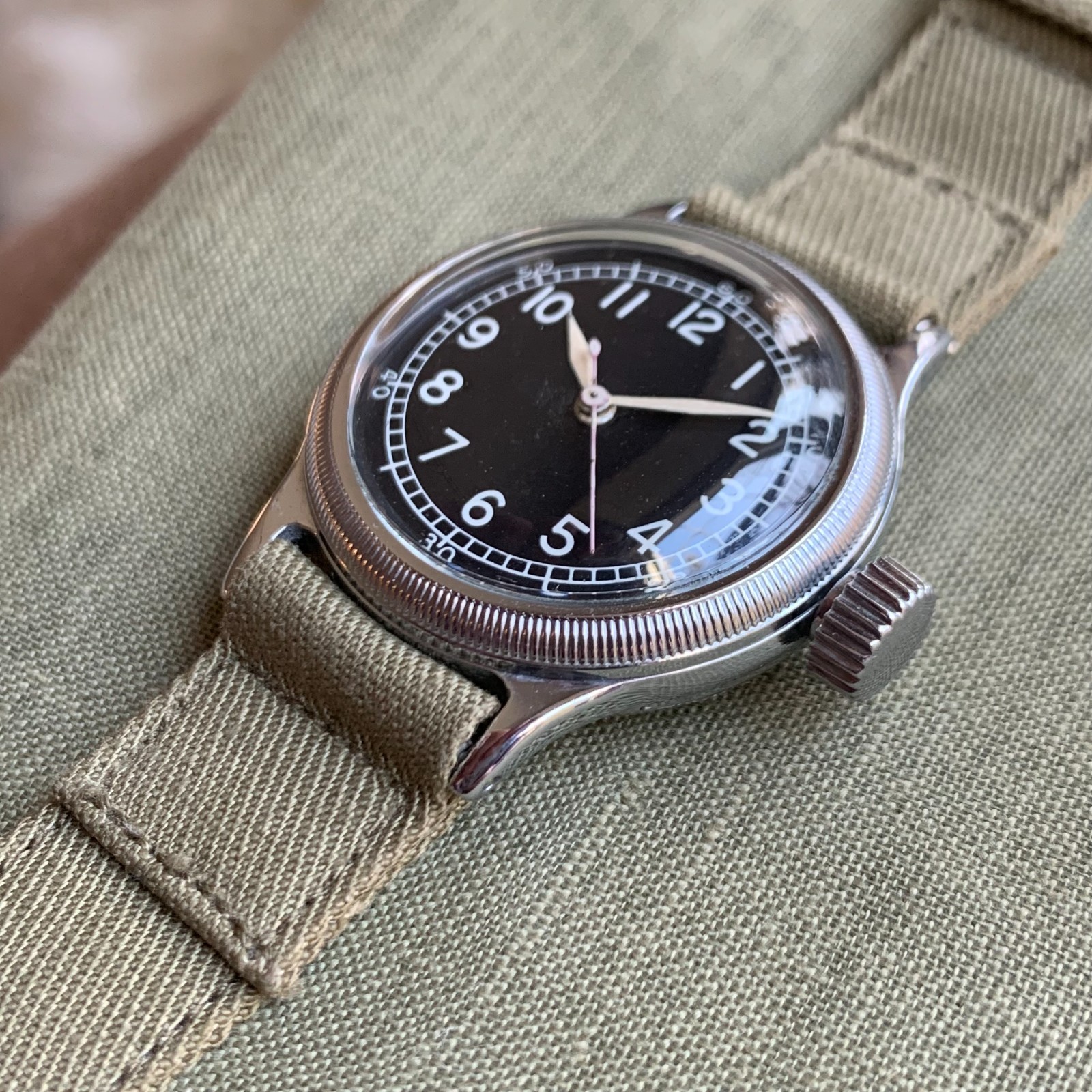 1943 Bulova A-11 U.S. Military WWII 10AK Hack US Military Wristwatch – Mint