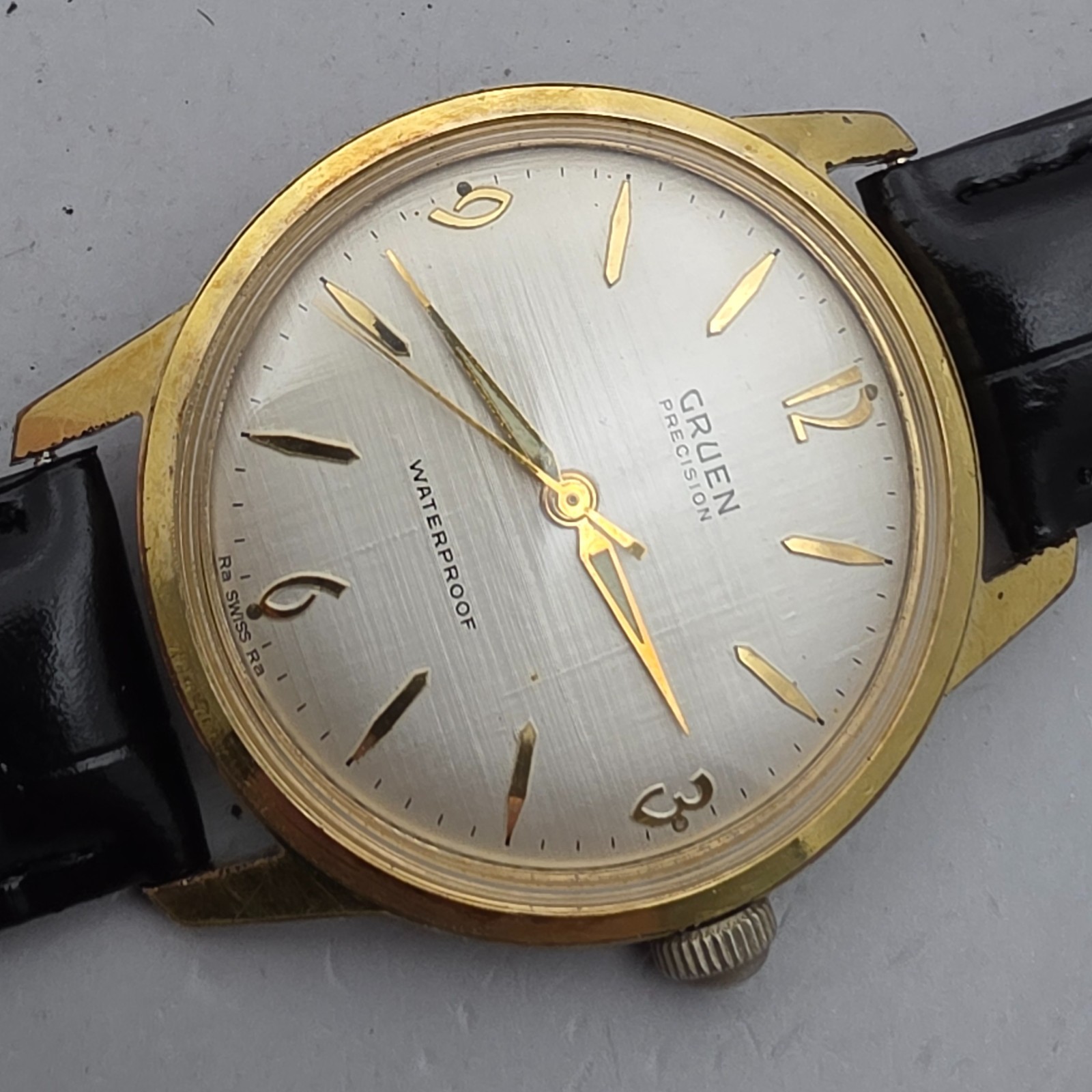 Vintage GRUEN men’s manual wind watch 522RSS Linen dial swiss 1960s