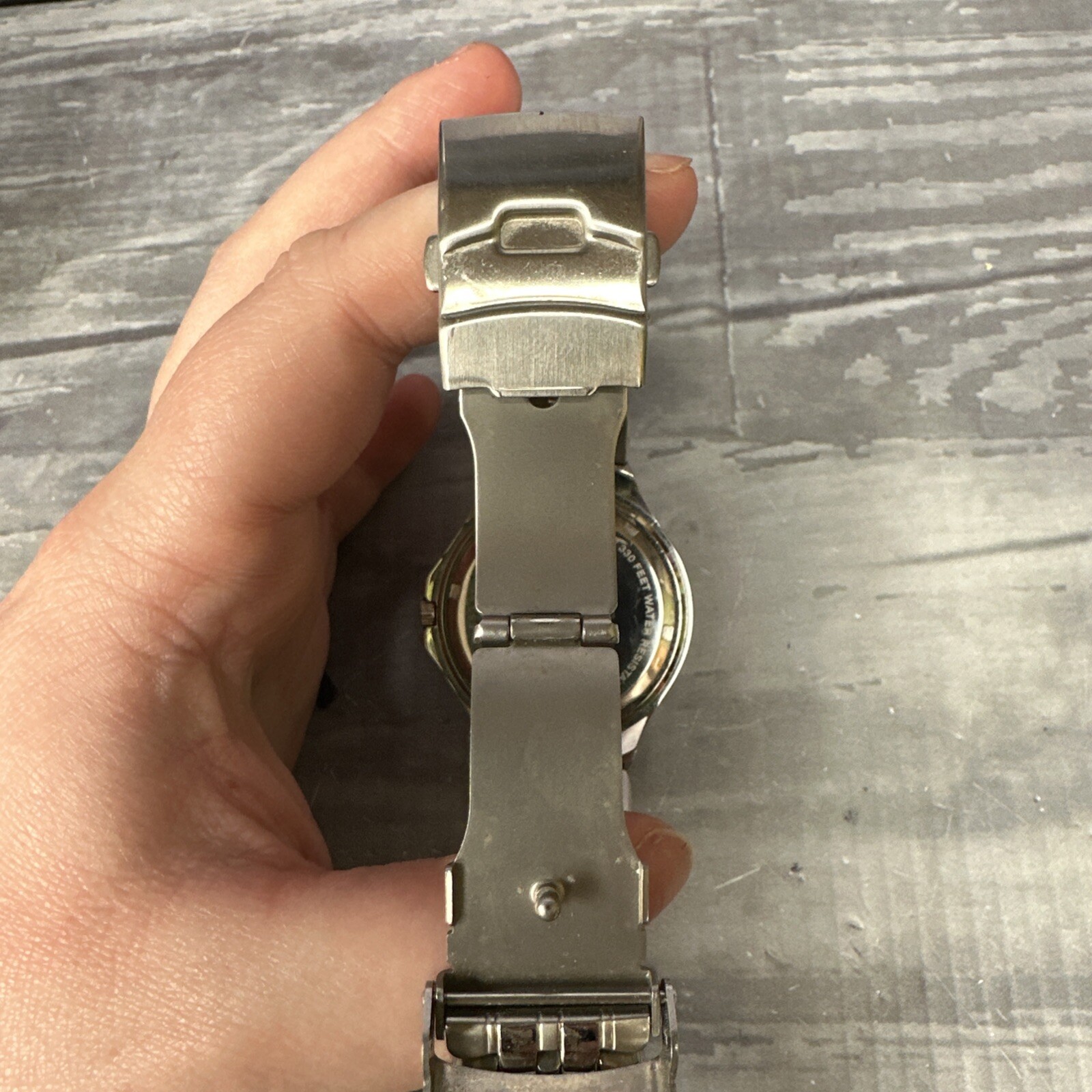 Snap-on Tools FOSSIL Watch with bottom half of tin NO lid to tin