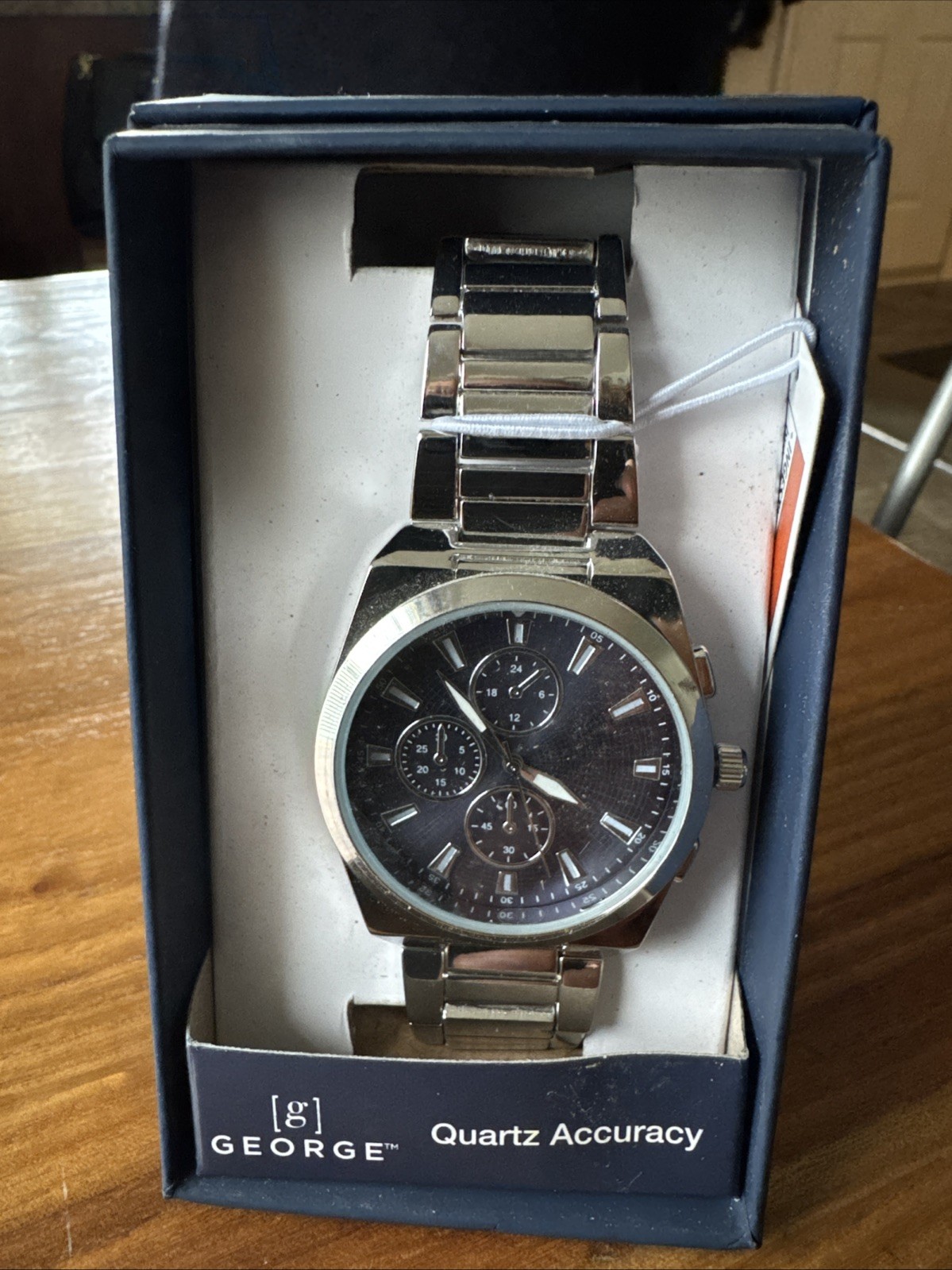 GEORGE QUARTZ ACCURACY Men’s Wristwatch With Papers And 1 Year Warranty