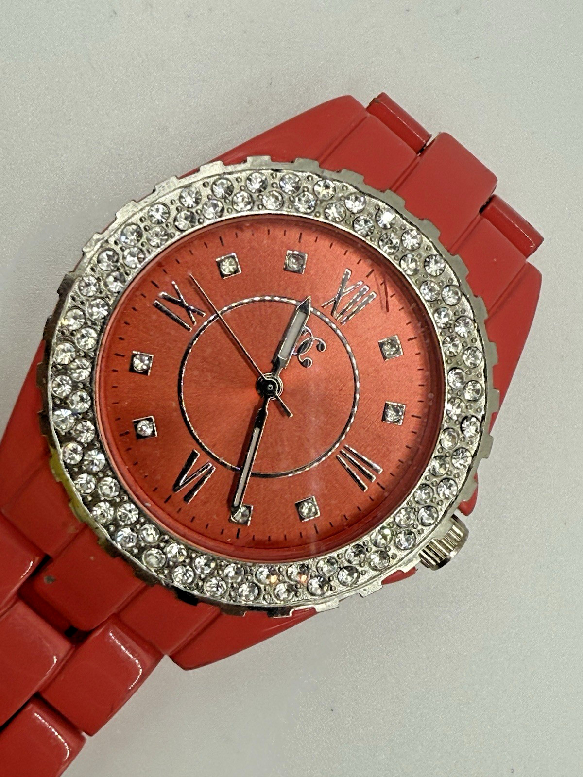 Fashion Watch T10 Carambola in Red Polycarbonate T10-E001R