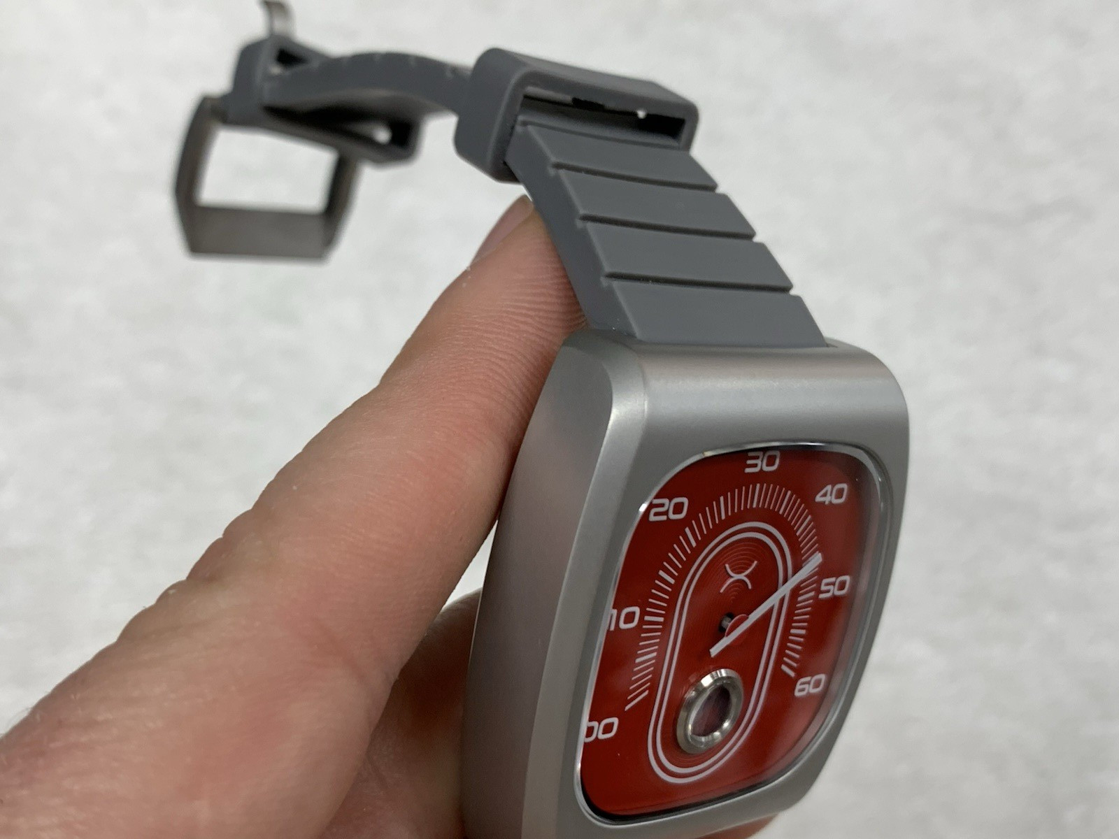 Xeric Retroscope Jump Hour Red 39mm Quartz Watch