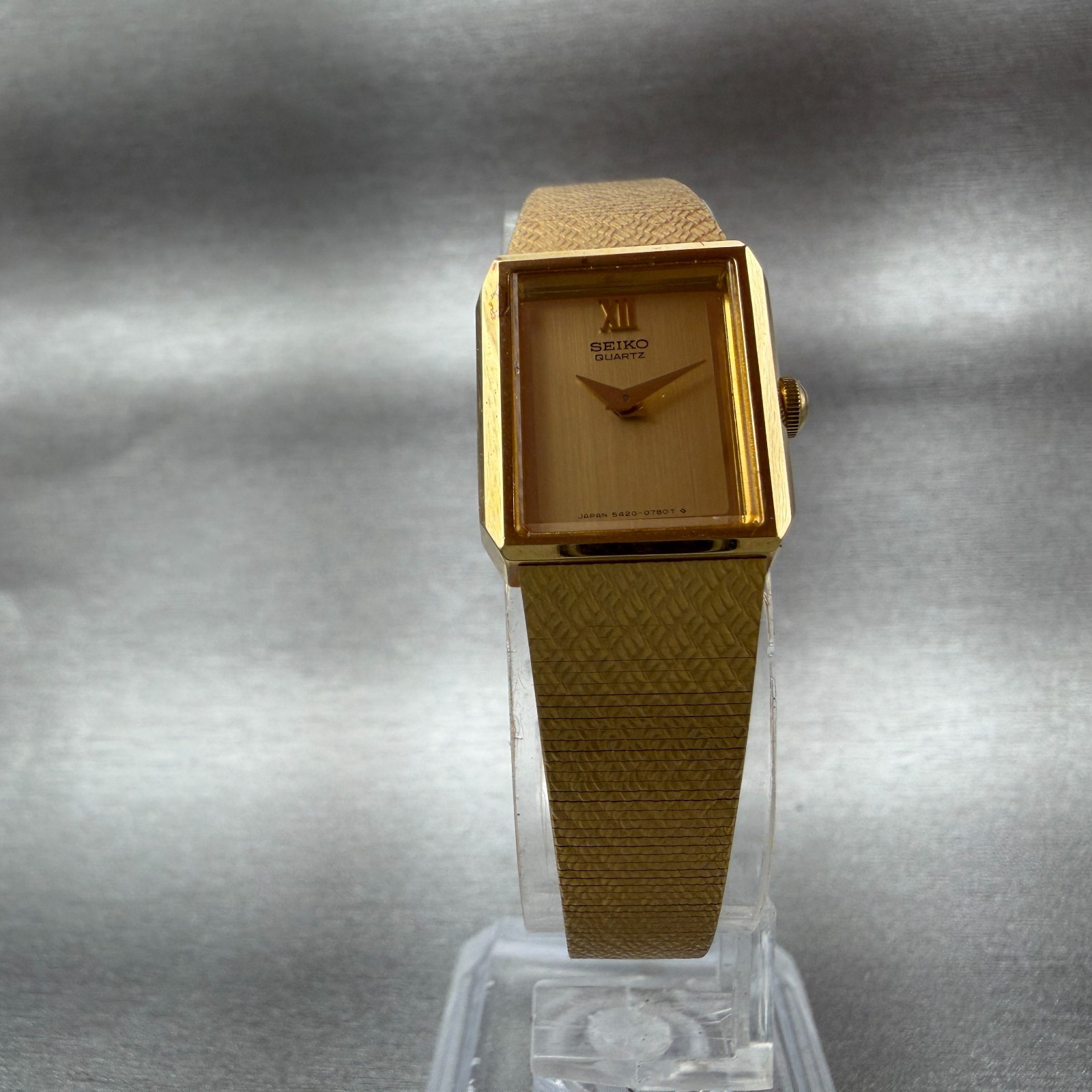 Seiko Tank Watch Women 17mm Champagne Dial Gold Tone 5420-5399 New Battery NOS