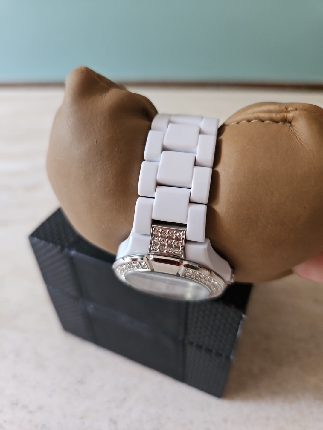 Women’s White Dial With Crystal Rhinestones Polycarbonate W/Original Box