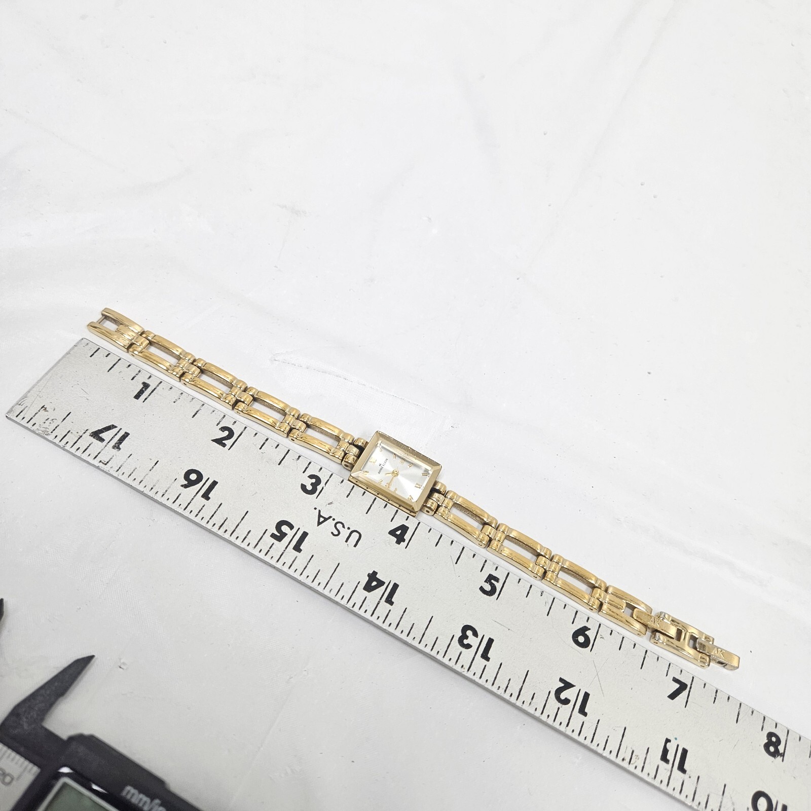 Anne Klein Womens Wrist Watch 16mm Gold Tone Case Quartz 10/4898 New Battery