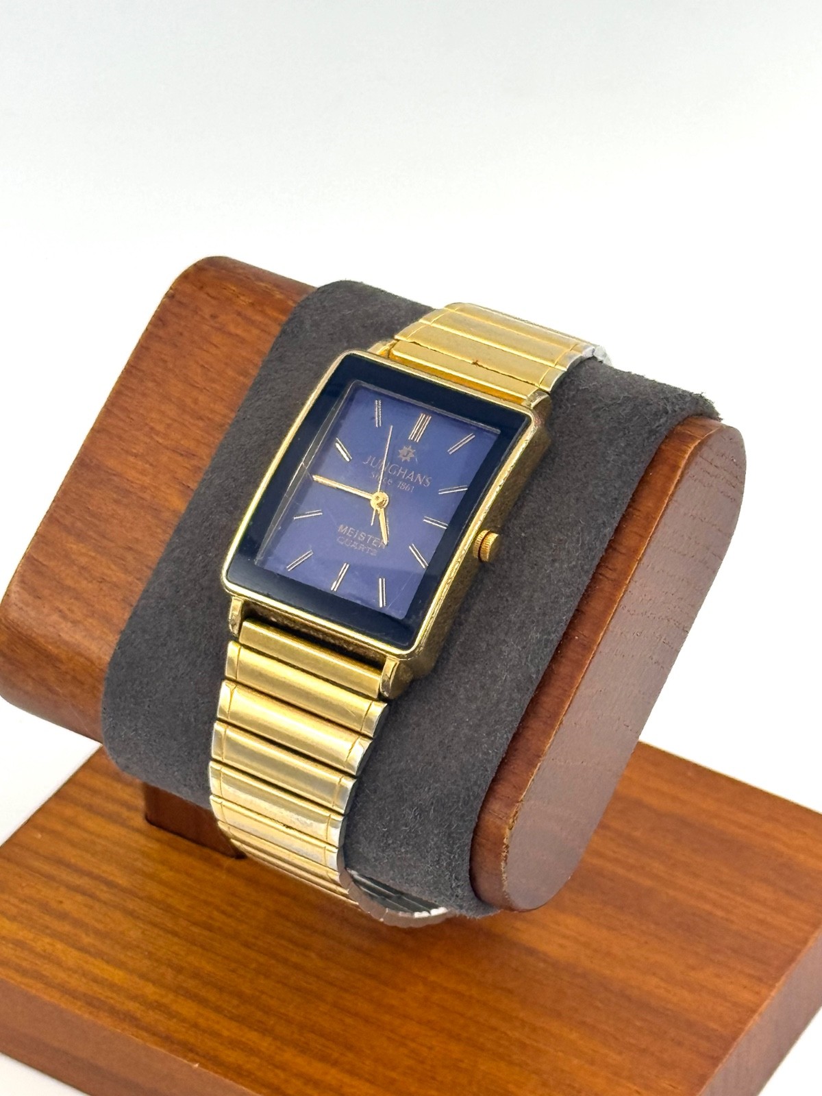 junghans meister 24mm Men Quartz Watch New Battery working JE-109M f3210