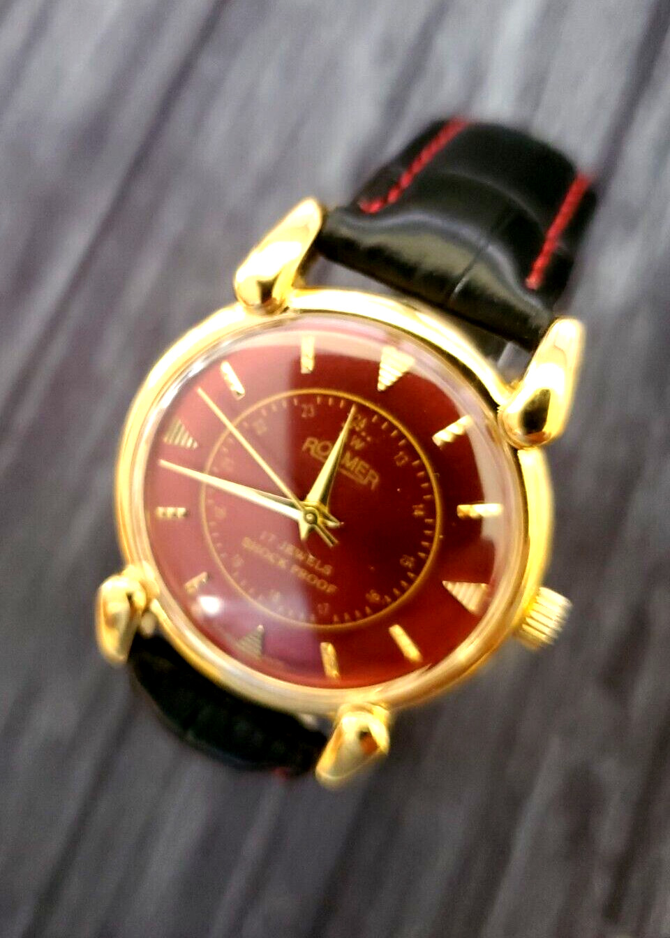 RARE Roamer Brevete Dauphine Swiss Mens Mechanical Watch RED Satin Dial Serviced