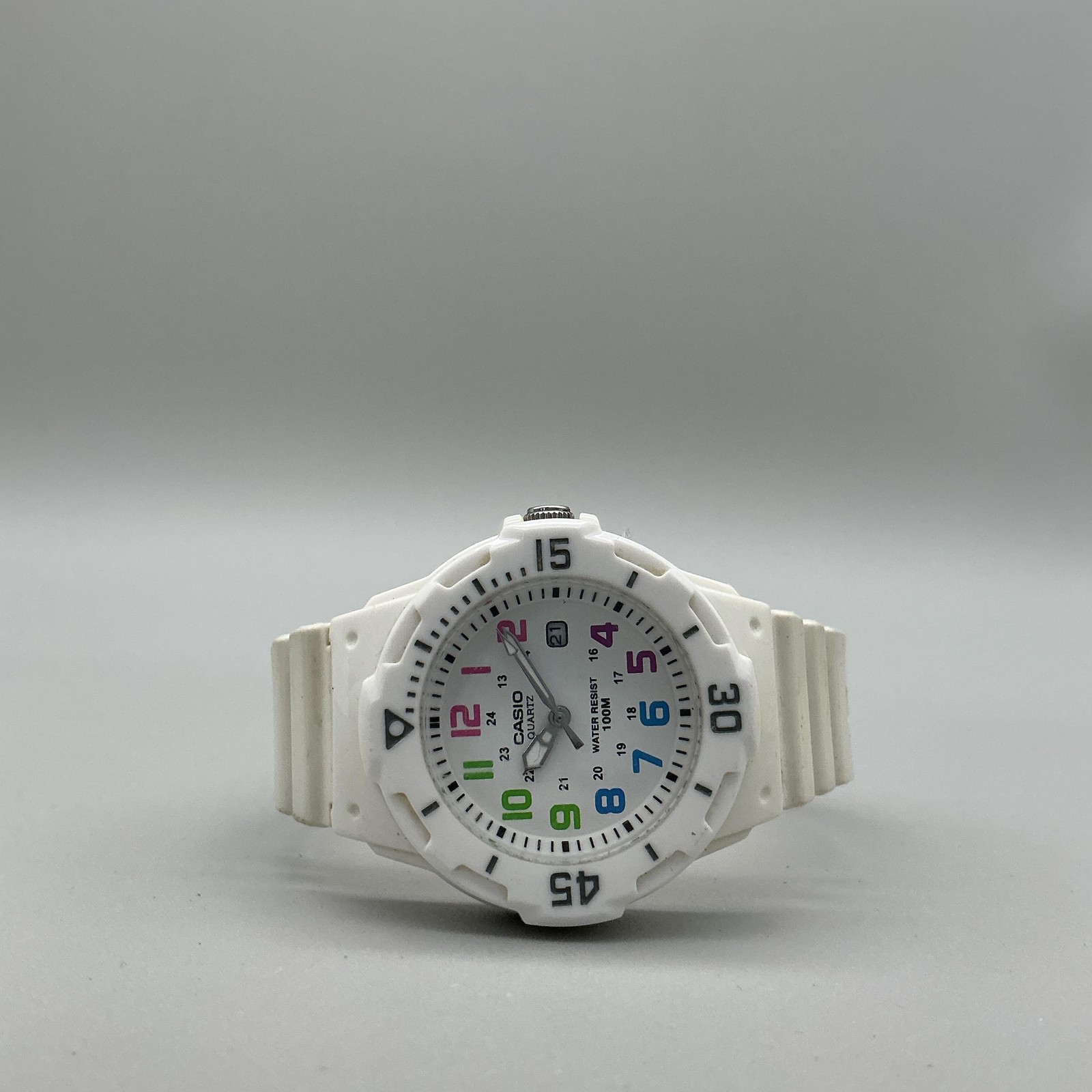 Casio Womens Watch 34mm White Multicolor Dial 100M Date LRW-200H New Battery