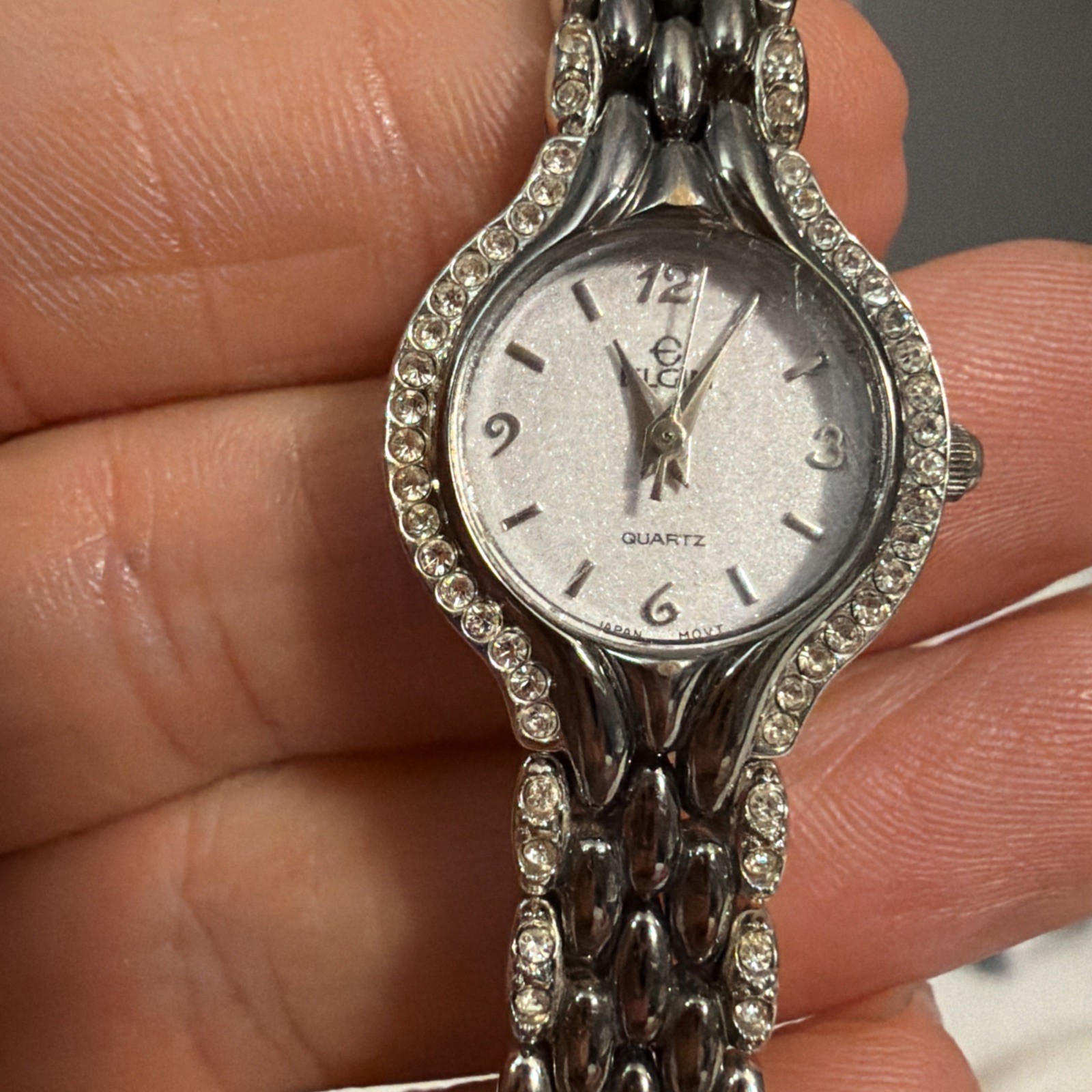 Vintage Elgin Diamond Womens Watch 17mm silver Tone Dial New Battery