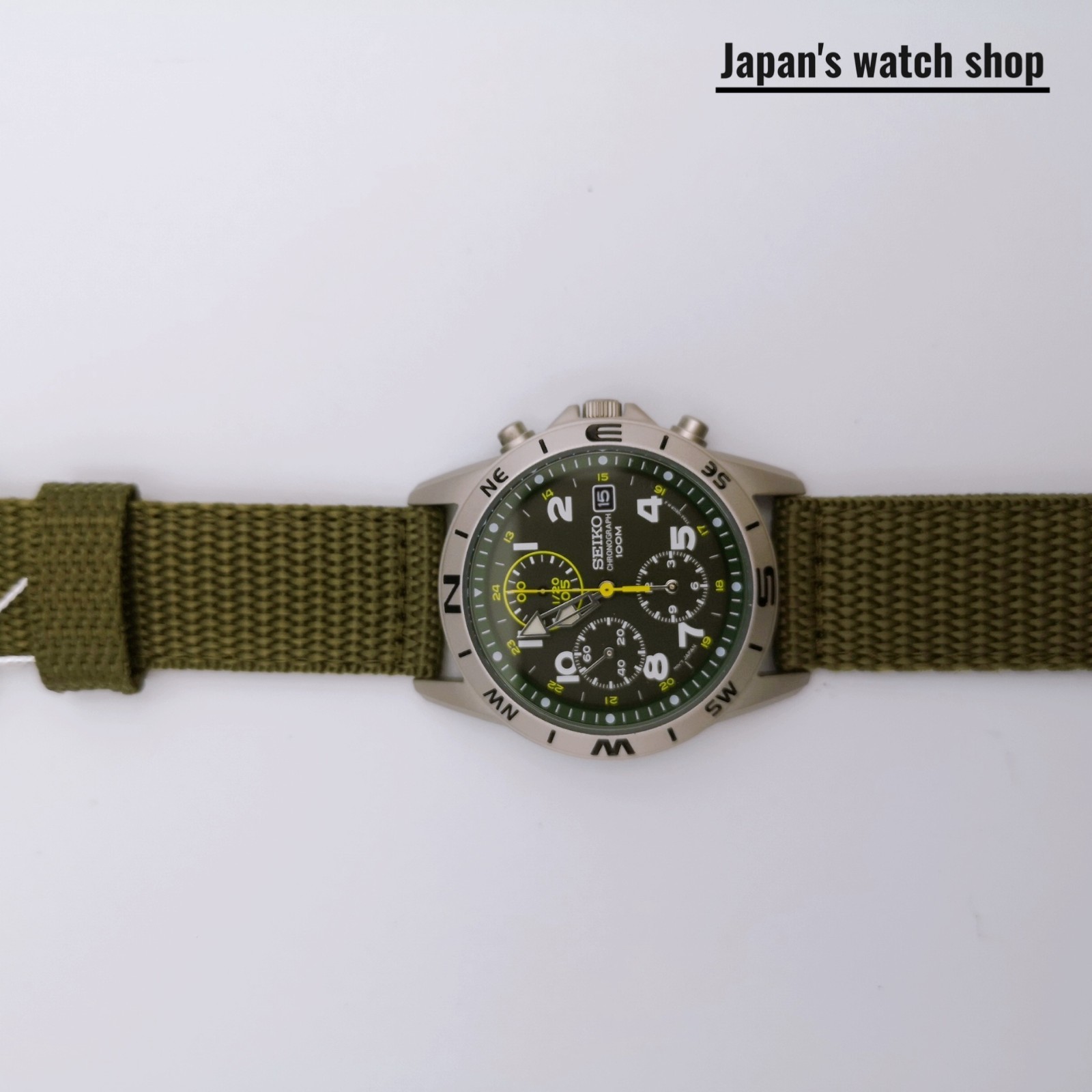SEIKO SND377R Green Chronograph Men’s Watch New in Box
