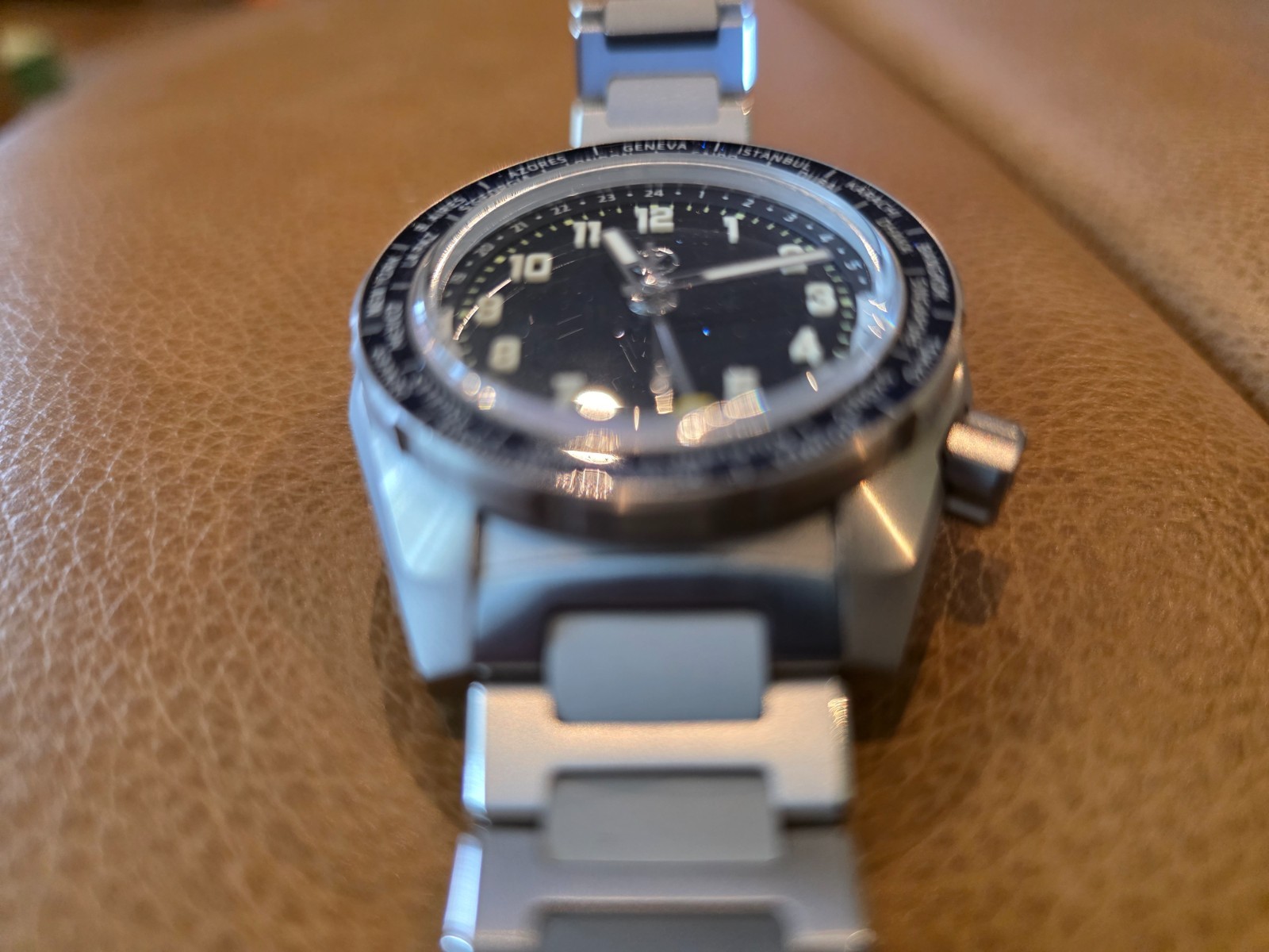 RARE ZELOS THRESHER AVENTURINE 41MM EXCELLENT COND. Full Set w/ Zelos watch roll