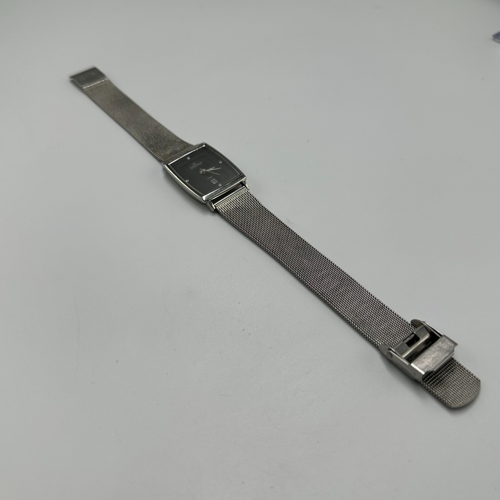Grenen Watch Women Silver Tone Black Dial Date Window New Battery 8.5 Inch
