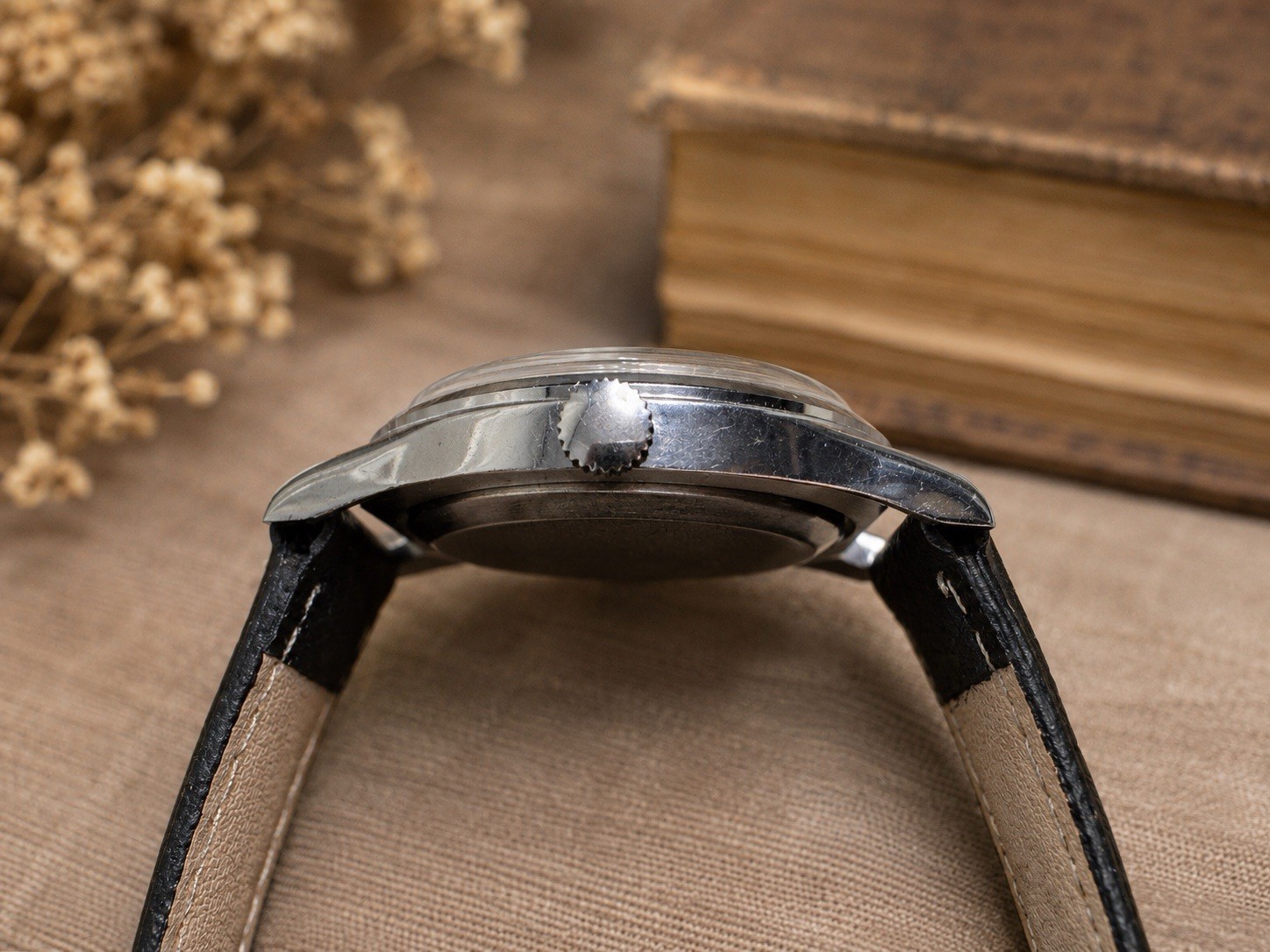 Raketa Moon Phases Quartz Soviet Watch