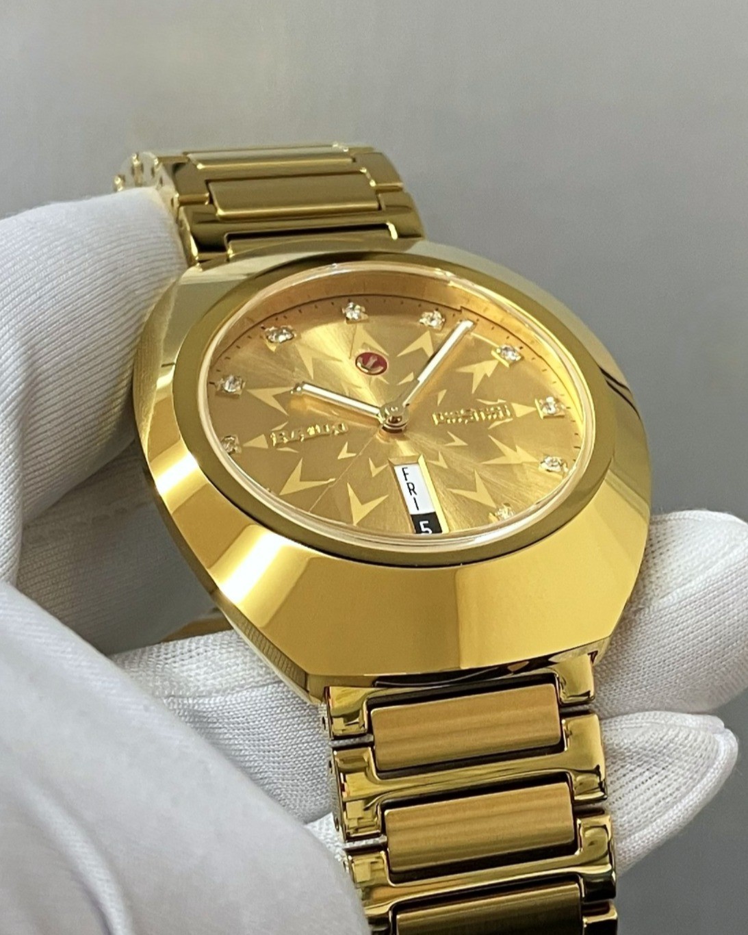 Rado DiaStar Original Automatic 38mm Gold Dial SS Men’s Watch R12161663