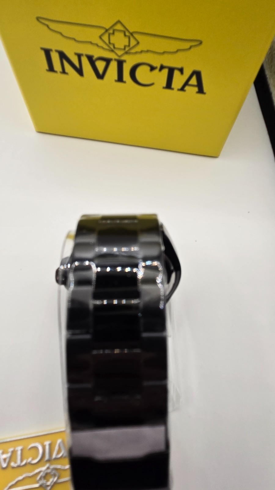 Invicta Pro Diver Men’s Watch. All Black, 2 Tone Gloss And Flat Black Band!!