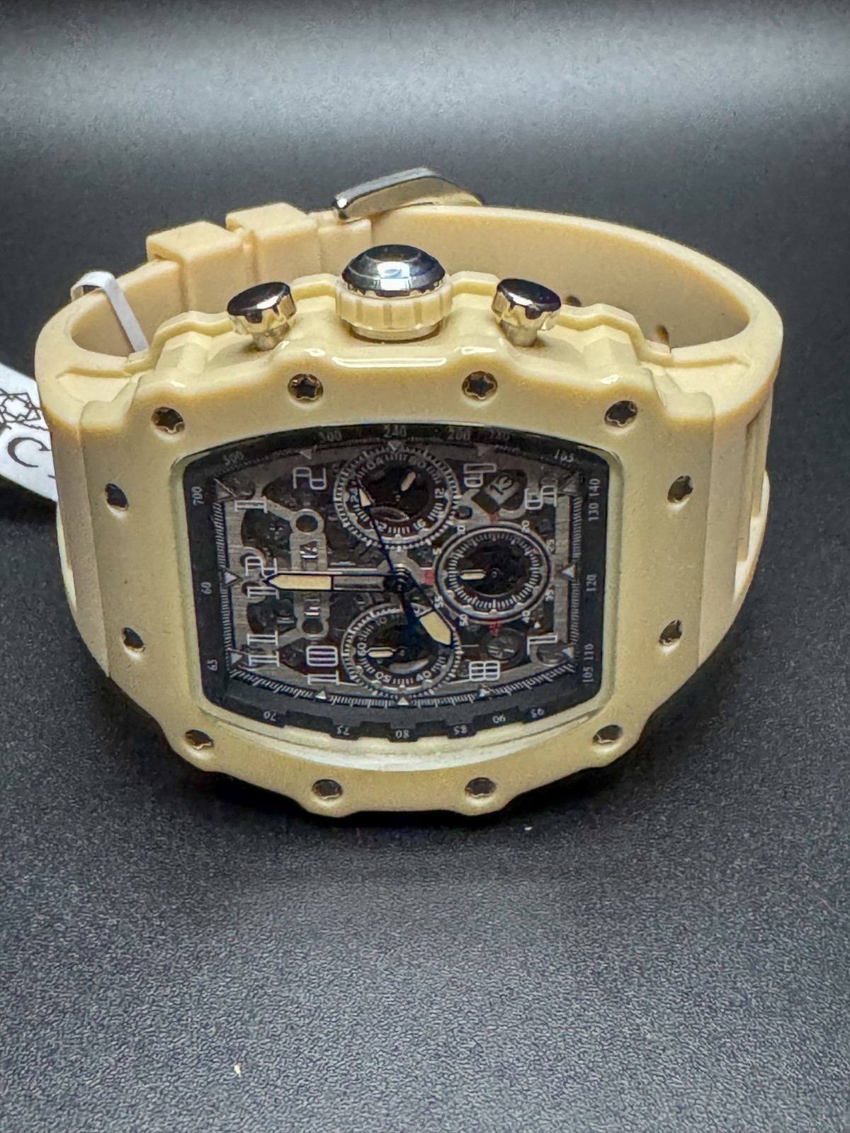 Invicta Racing Sand Beaches – Nitro Gen Men’s Watch 43mm, Beige (69704)