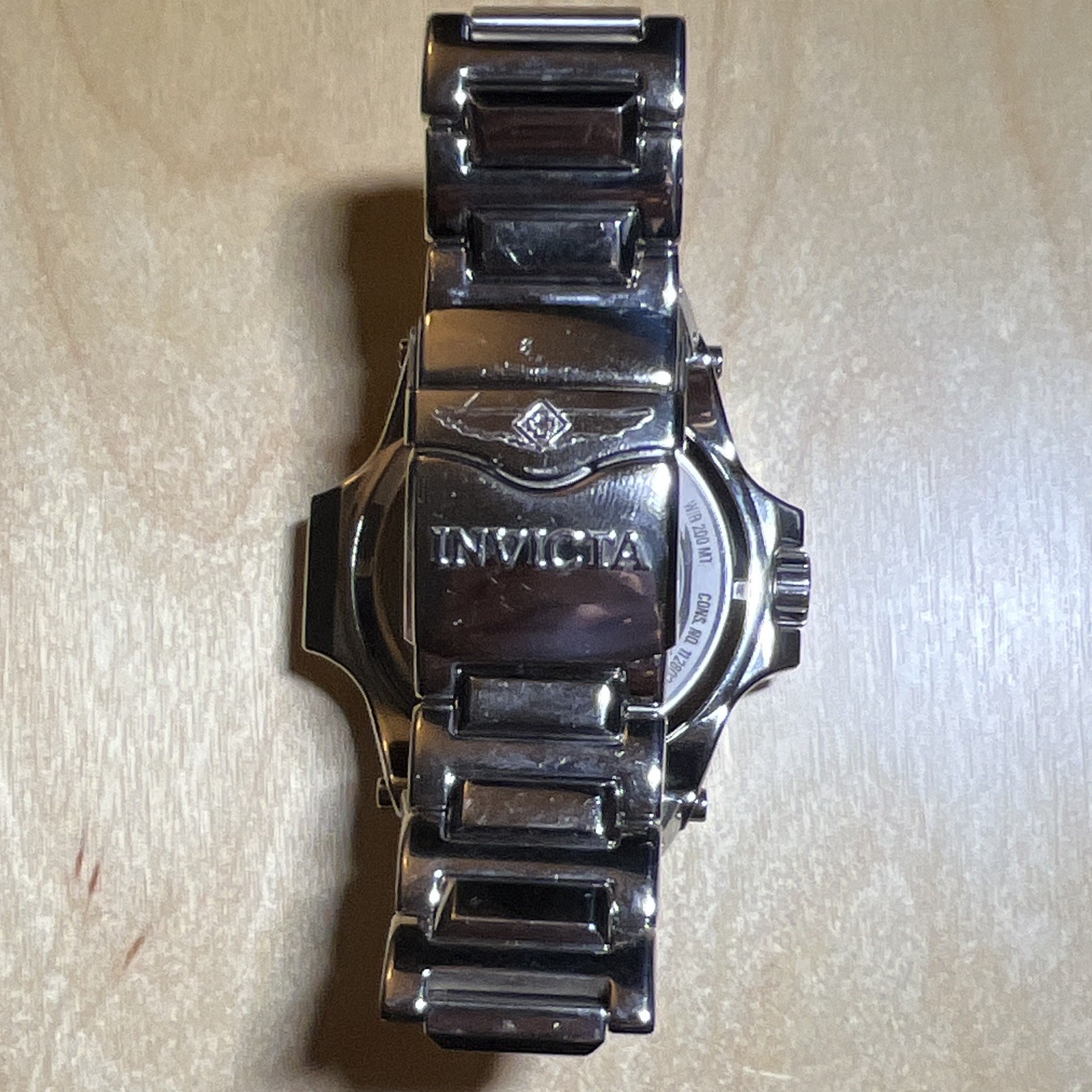 Invicta Akula Mechanical Tourbillon 52 mm – Rare Champagne Dial – Full Bracelet