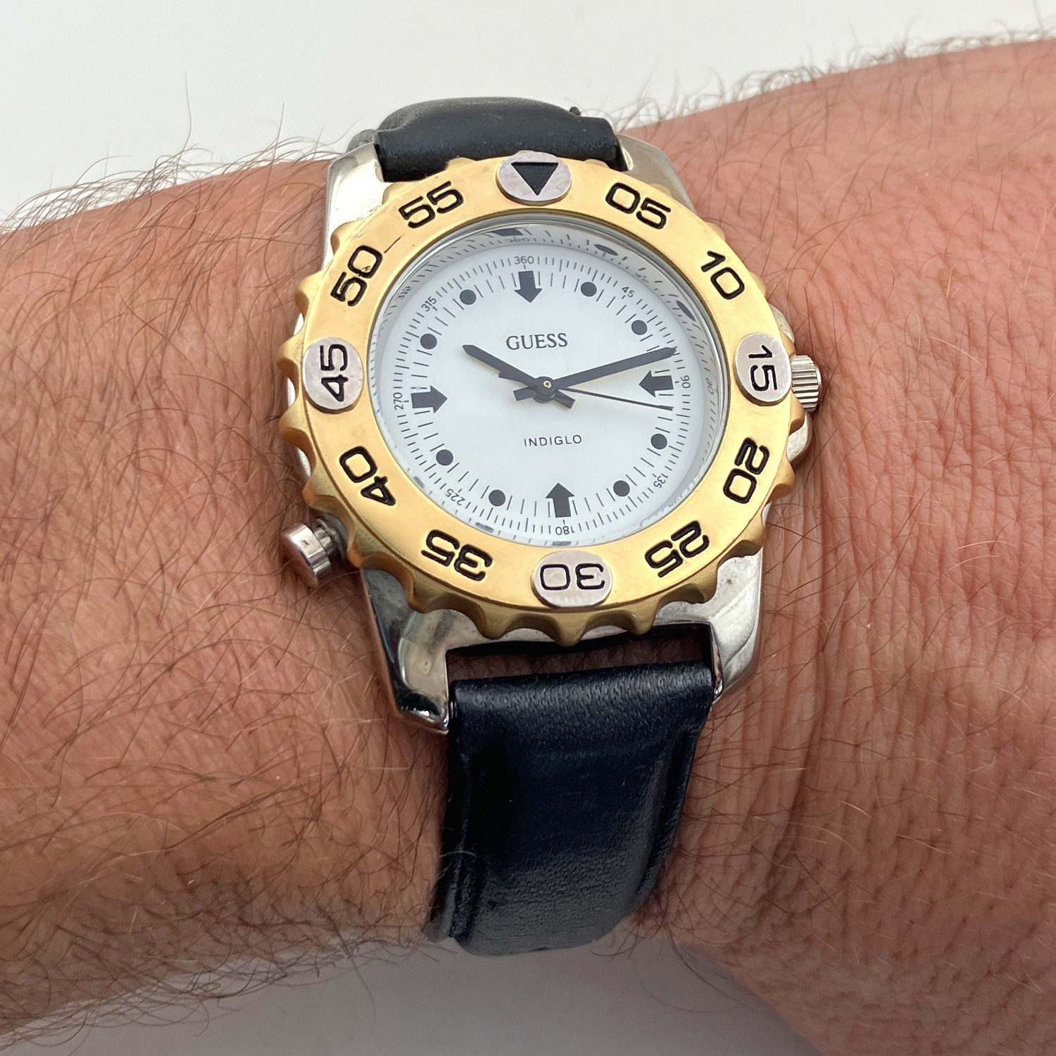 Vintage Guess Indiglo Dive Style Watch 1995 Rotating Bezel 36mm Mens