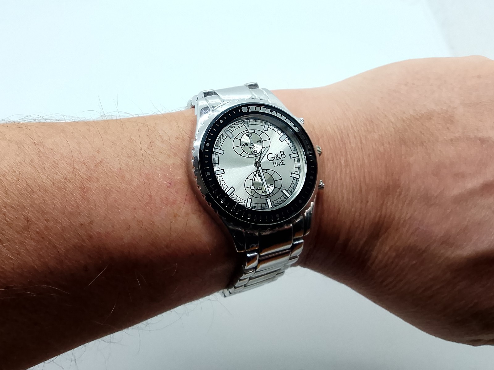 G & B Time Mens Watch Silver Tone Bracelet Folding Clasp Japan Movement