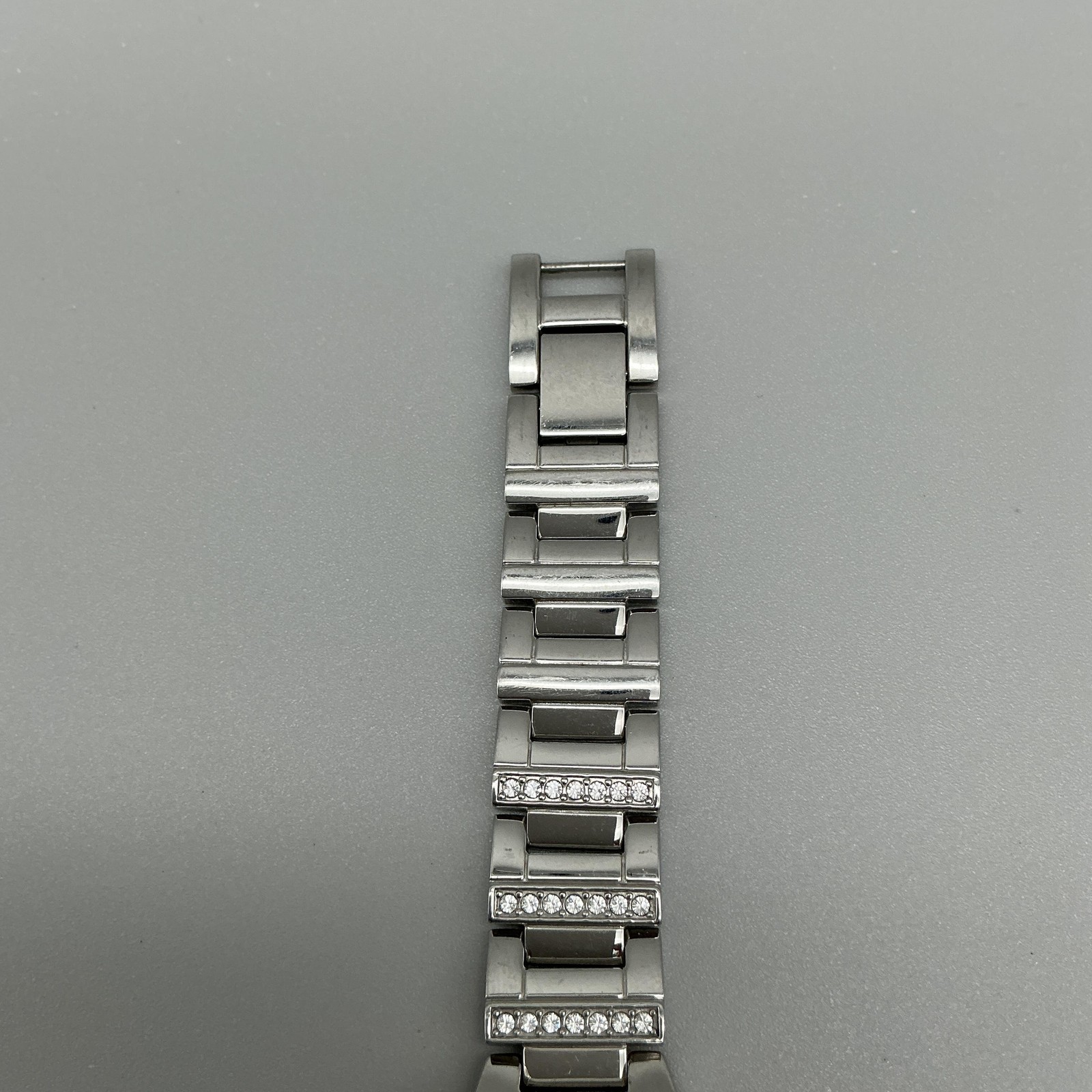 Fossil Spectacle Womens Watch 29mm Silver Tone Crystal Stainless New Battery 7″