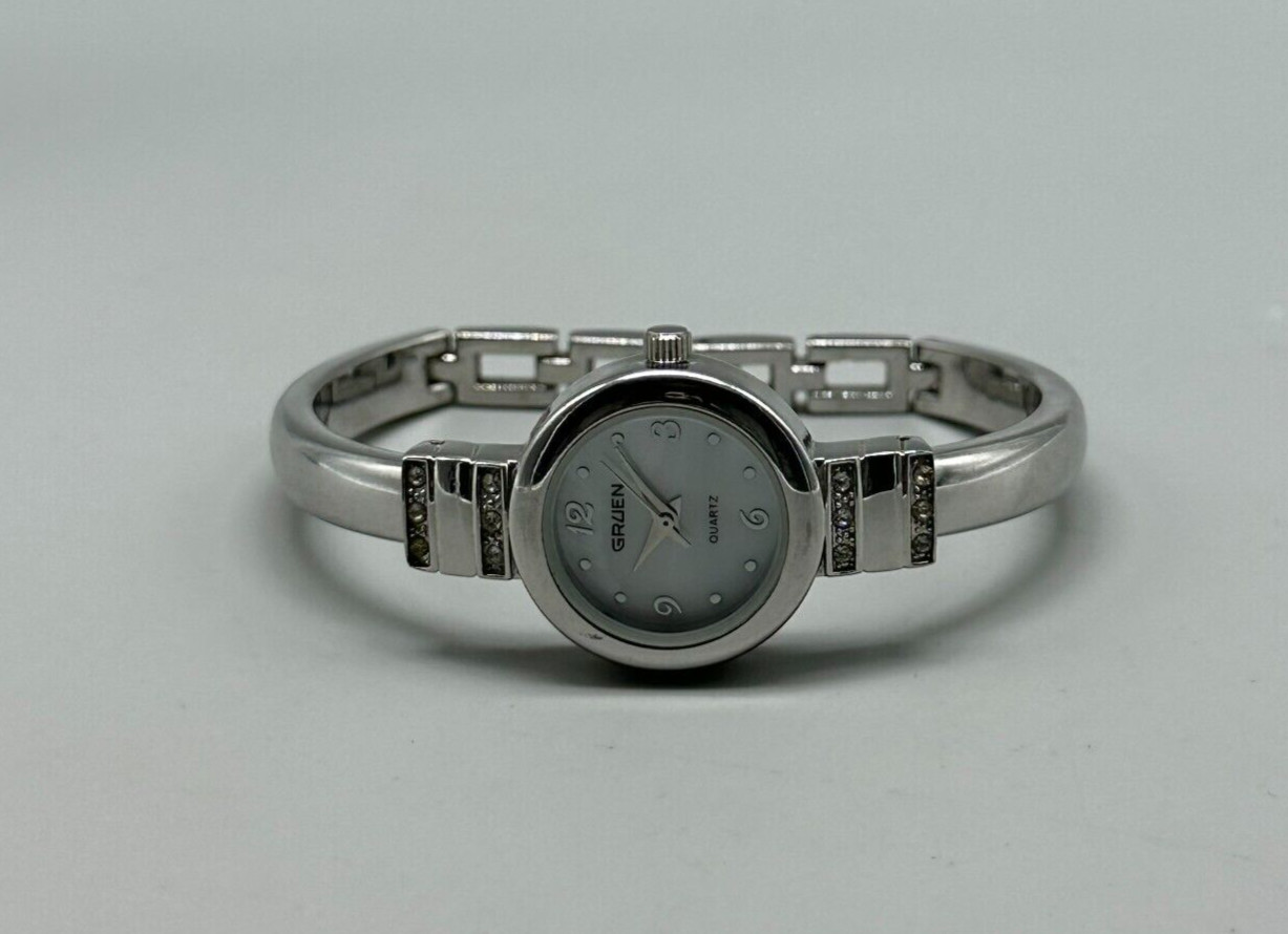 Gruen Watch Women Silver Tone White Mother of Pearl Dial New Battery 6.75 Inch