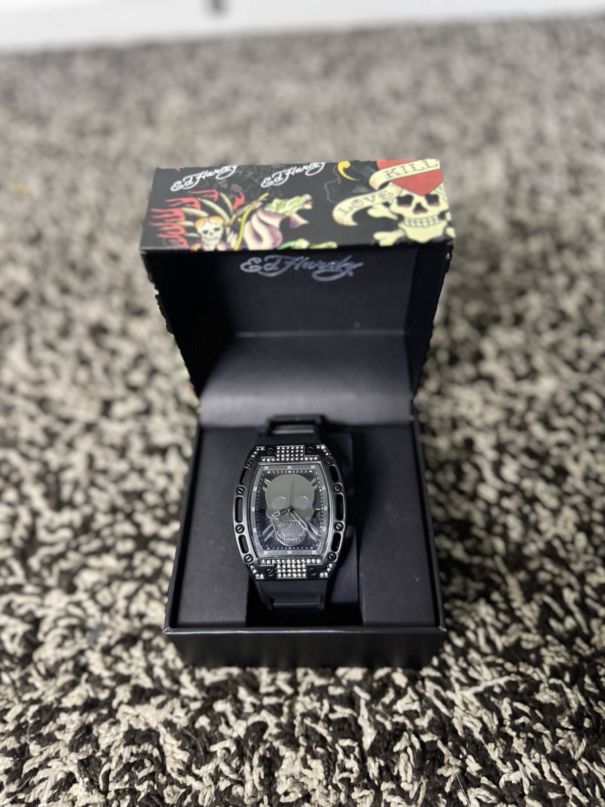 Ed Hardy Skull Men’s Quartz Analog Tonneau Watch Black Dial Rubber Strap Box