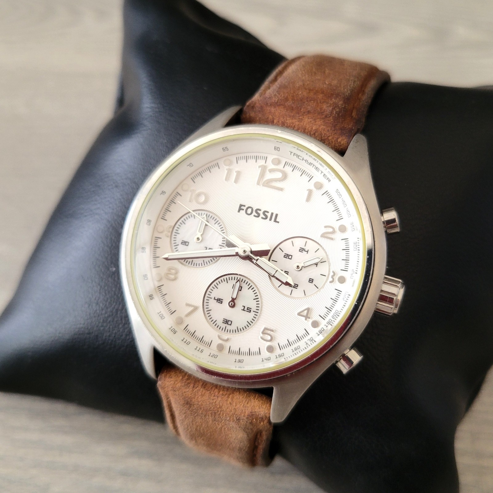 Fossil Flight Chronograph Watch White Dial Brown Leather Band Mens / Unisex EUC