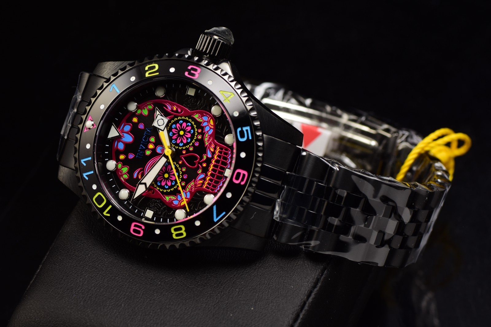 Invicta Pro Diver Dia De Los Muertos 40MM Quartz Multicolor Dial Men Black Watch