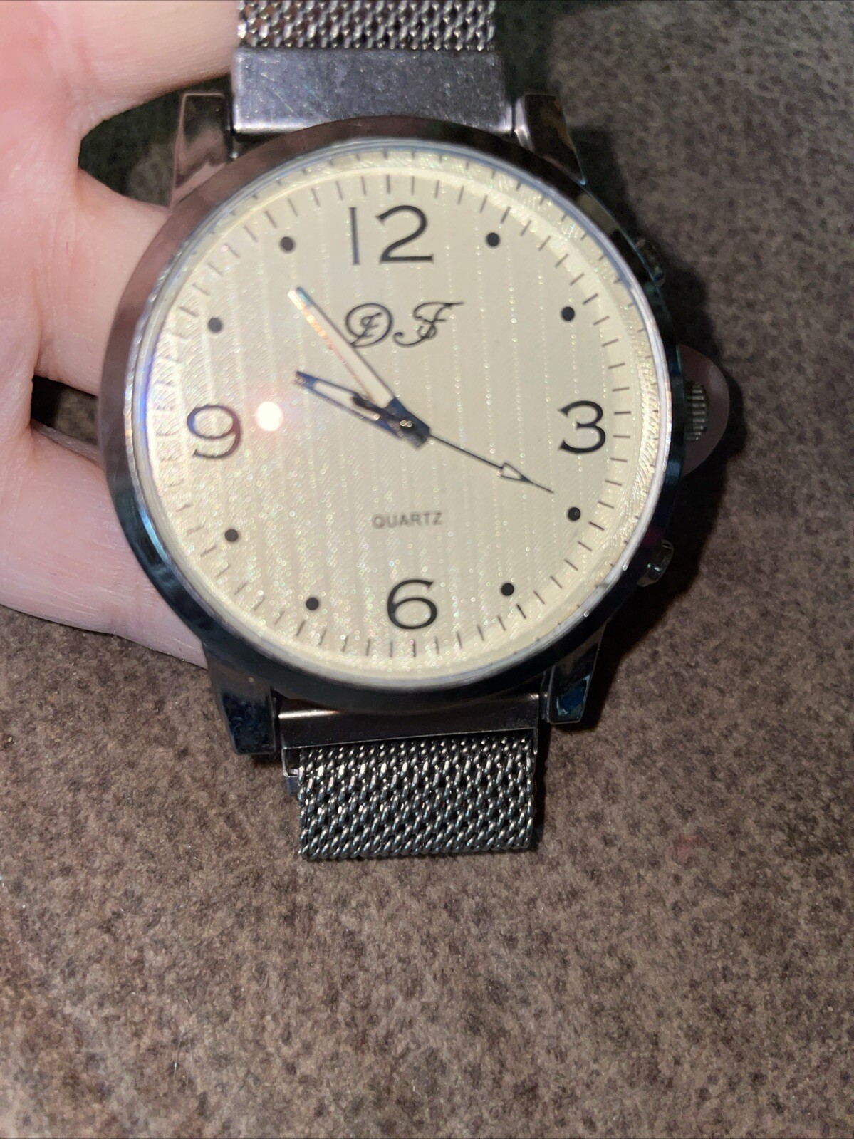 DSF Large Face Mens Watch (Easy to Read) Non Working Please See Photos Watbox