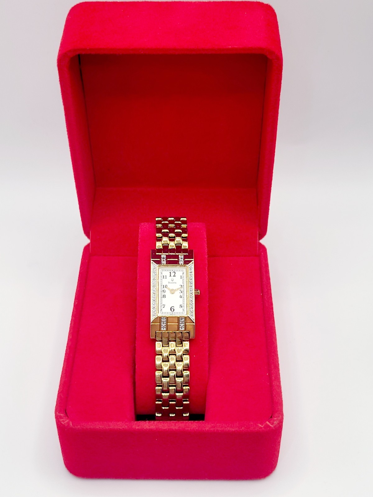 [N.MINT] 16mm Bulova Tank Diamond White Dial Gold Tone Women Watch
