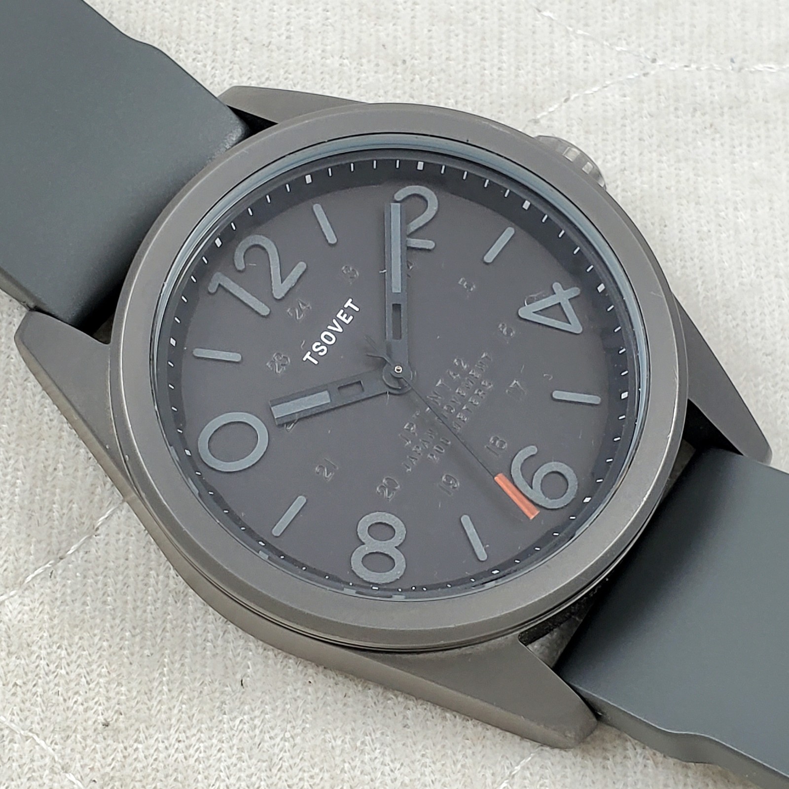 TSOVET JPT-NT42 JAPAN MOV’T QUARTZ WR 200M GRAY/BLACK 24-HOUR MEN’S WATCH