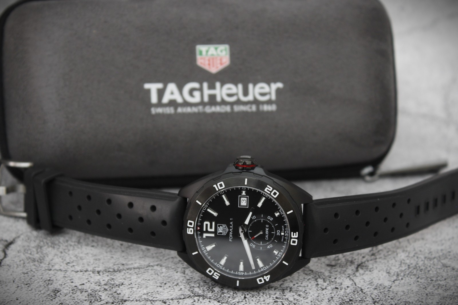 Tag Heuer Formula 1 Calibre 6 Automatic Black DLC Steel WAZ2112 6-Month Warranty
