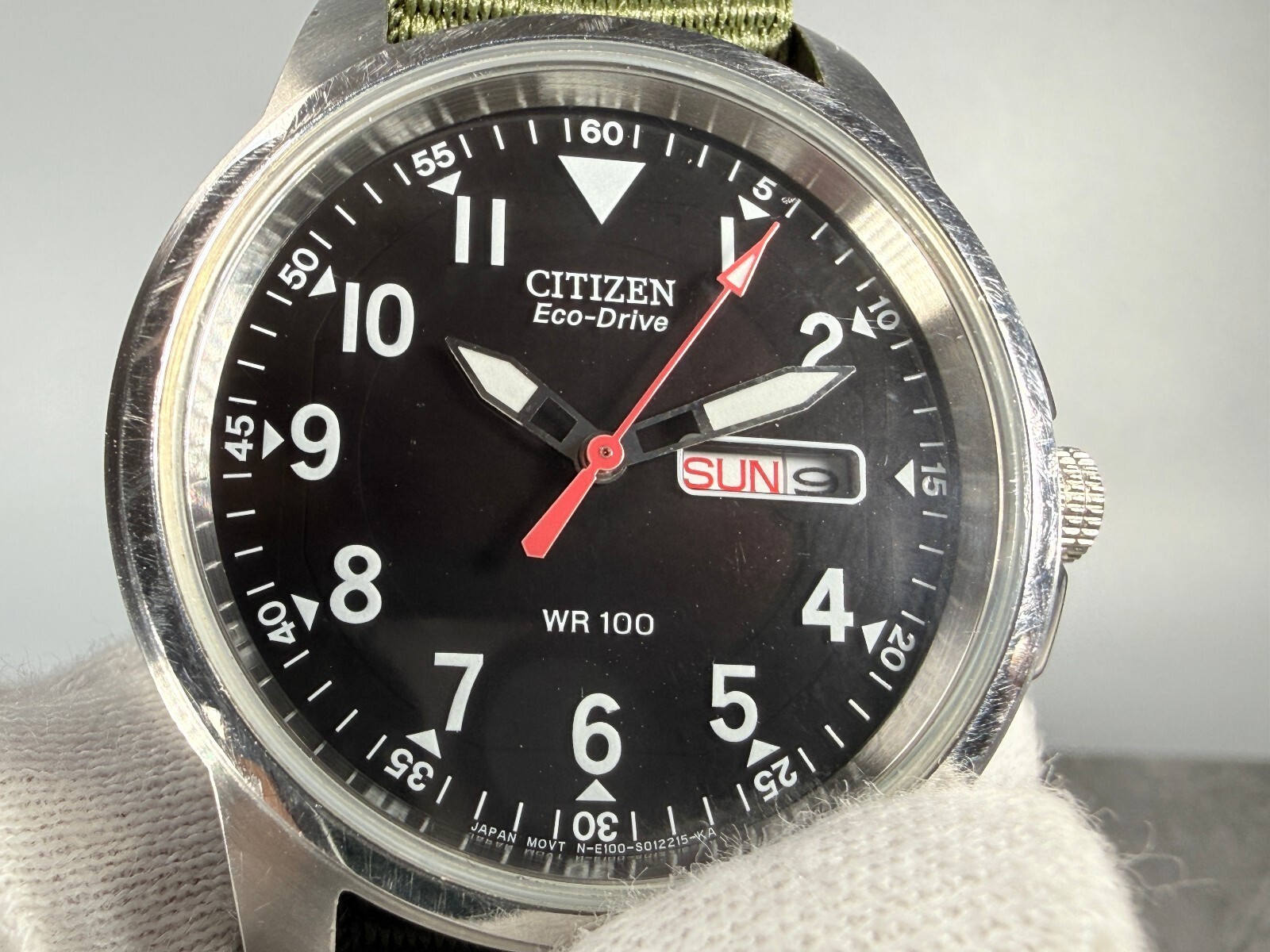 Citizen Garrison Eco-Drive E101-S006597 37mm Field Watch Day Date WR100