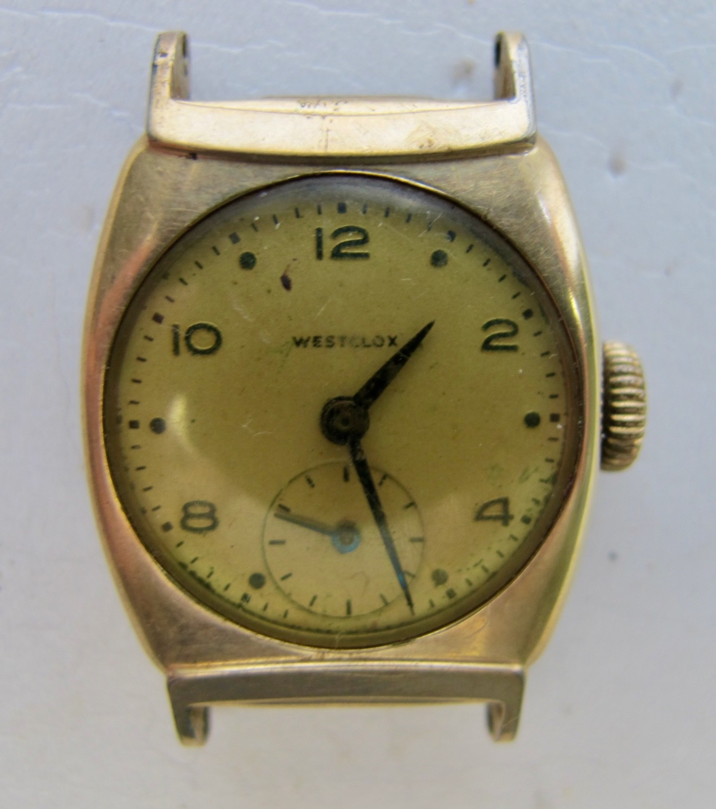 1960’s Boys Size Wesclox Wind Up Watch – runs but needs service