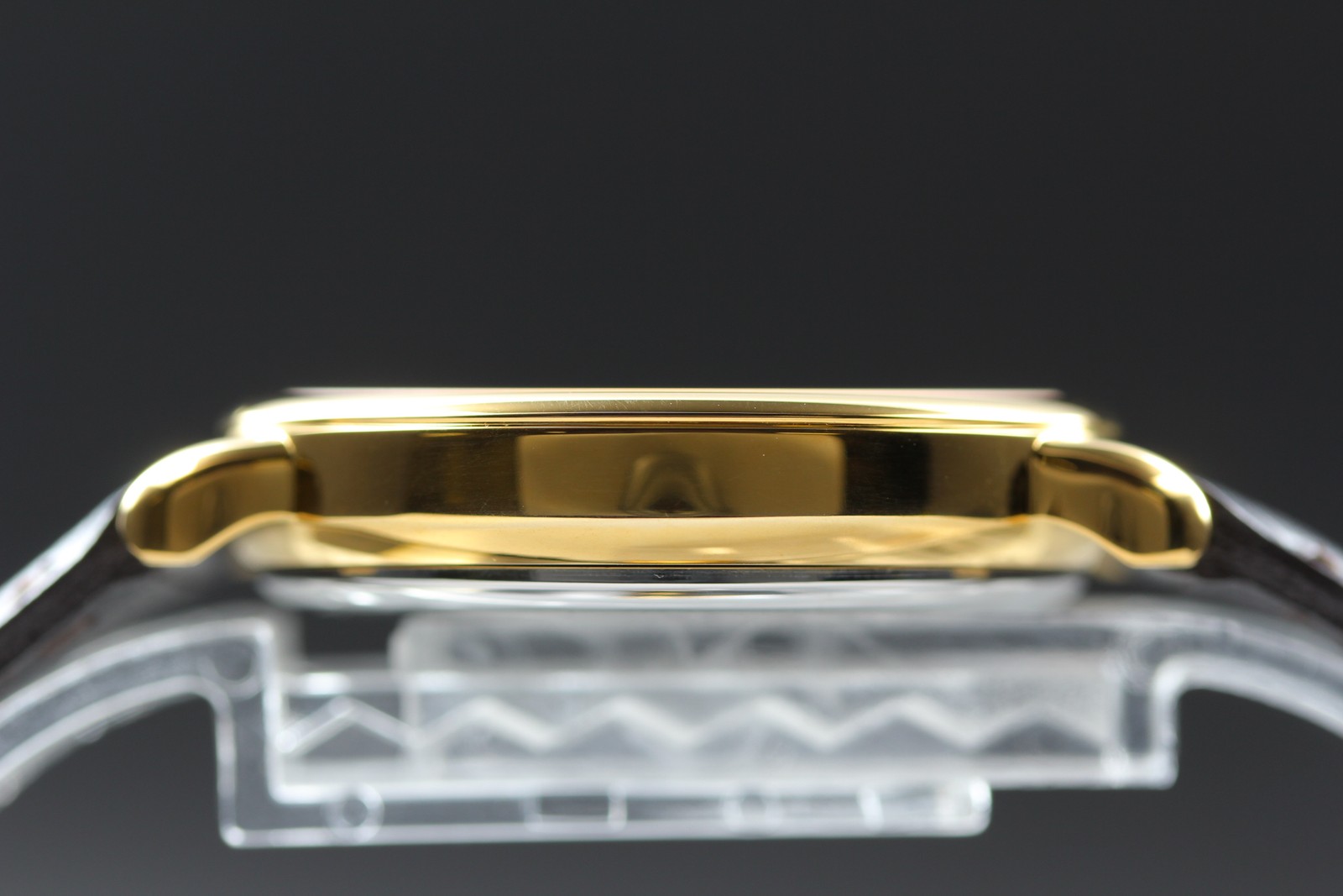 [NOS Top MINT] Citizen Lighthouse 6185-G08181 32mm Gold Roman Date Qz Watch