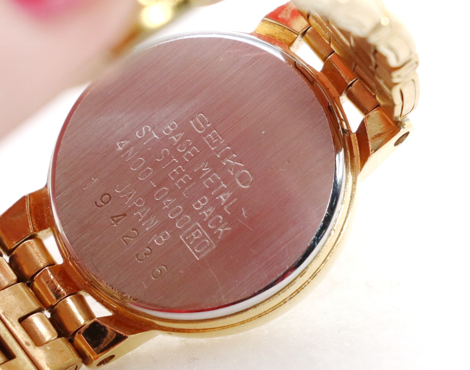 Seiko Girls Diamond Gold Tone Strap Bracelet Watch 6″ ~ Pre-owned