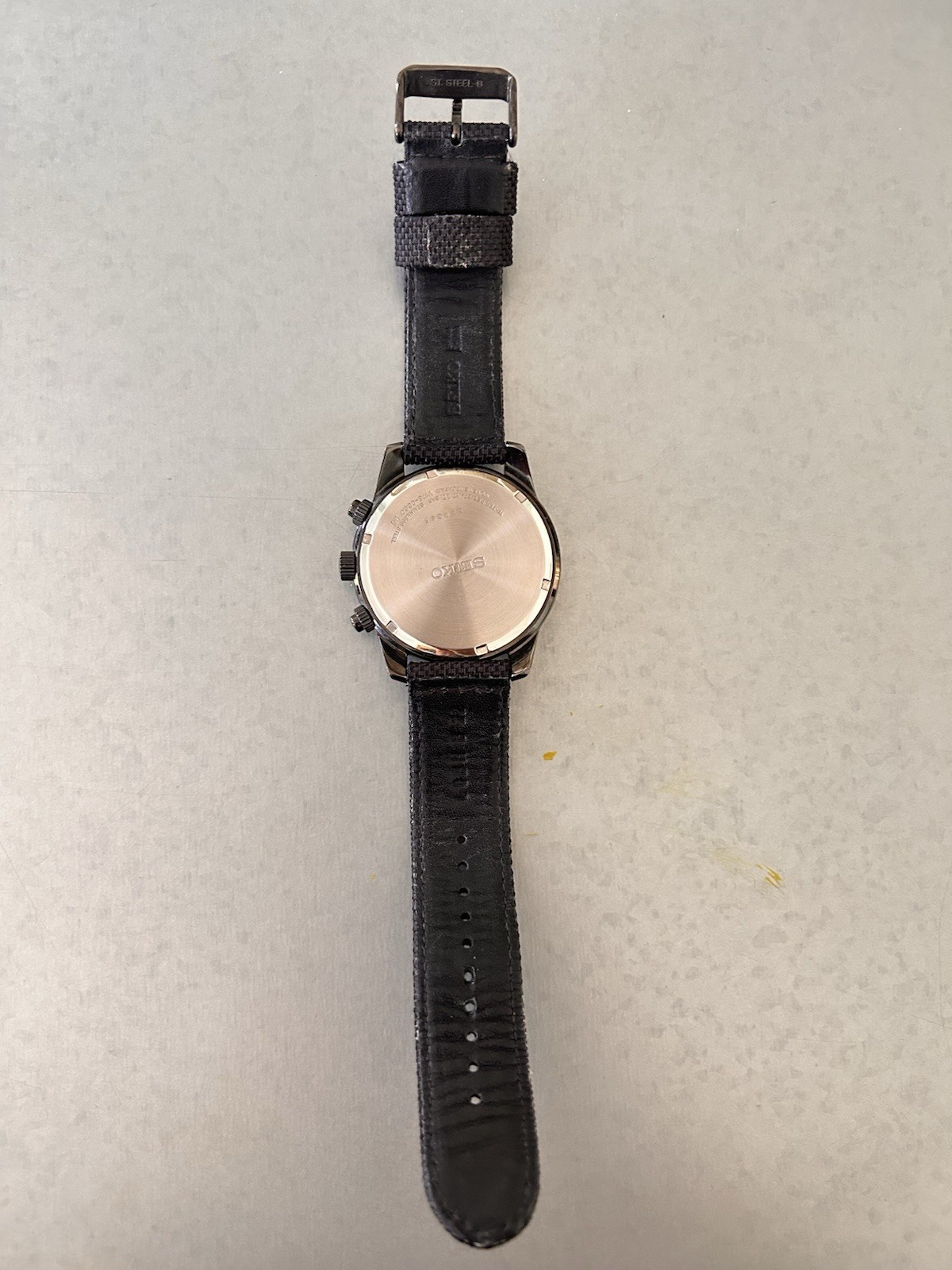 Seiko Chronograph Solar Quartz Chronograph WR100 Black/Orange Dial 42mm Strap